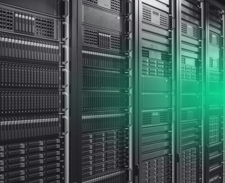 Banque de données illustrant l'ingénierie de données et son rôle essentiel dans la transformation numérique.