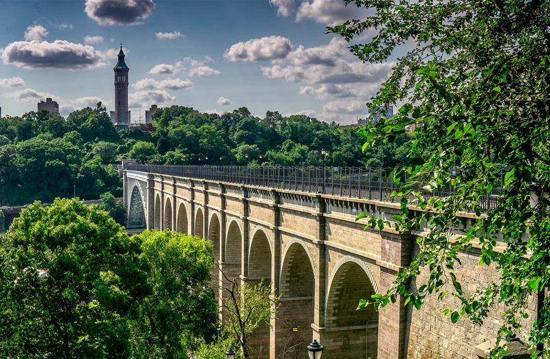 Bronx bridge