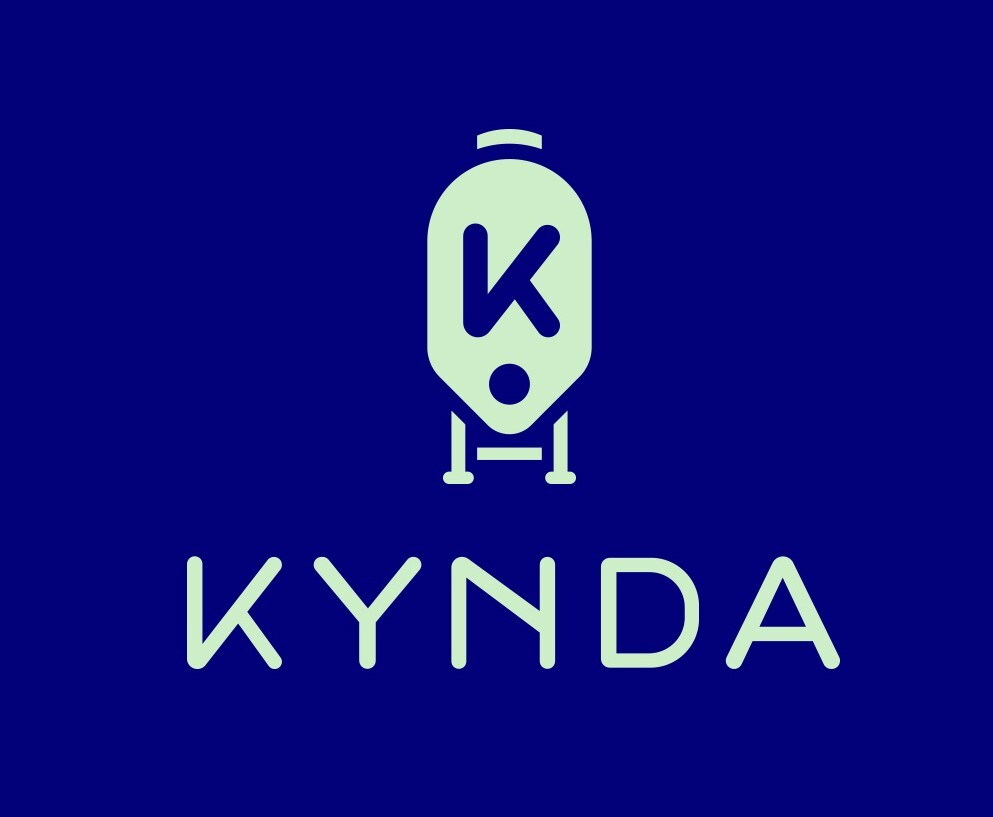 KYNDA SM LI Profilbild gruen auf blau 1080x1080 002 smaller 2