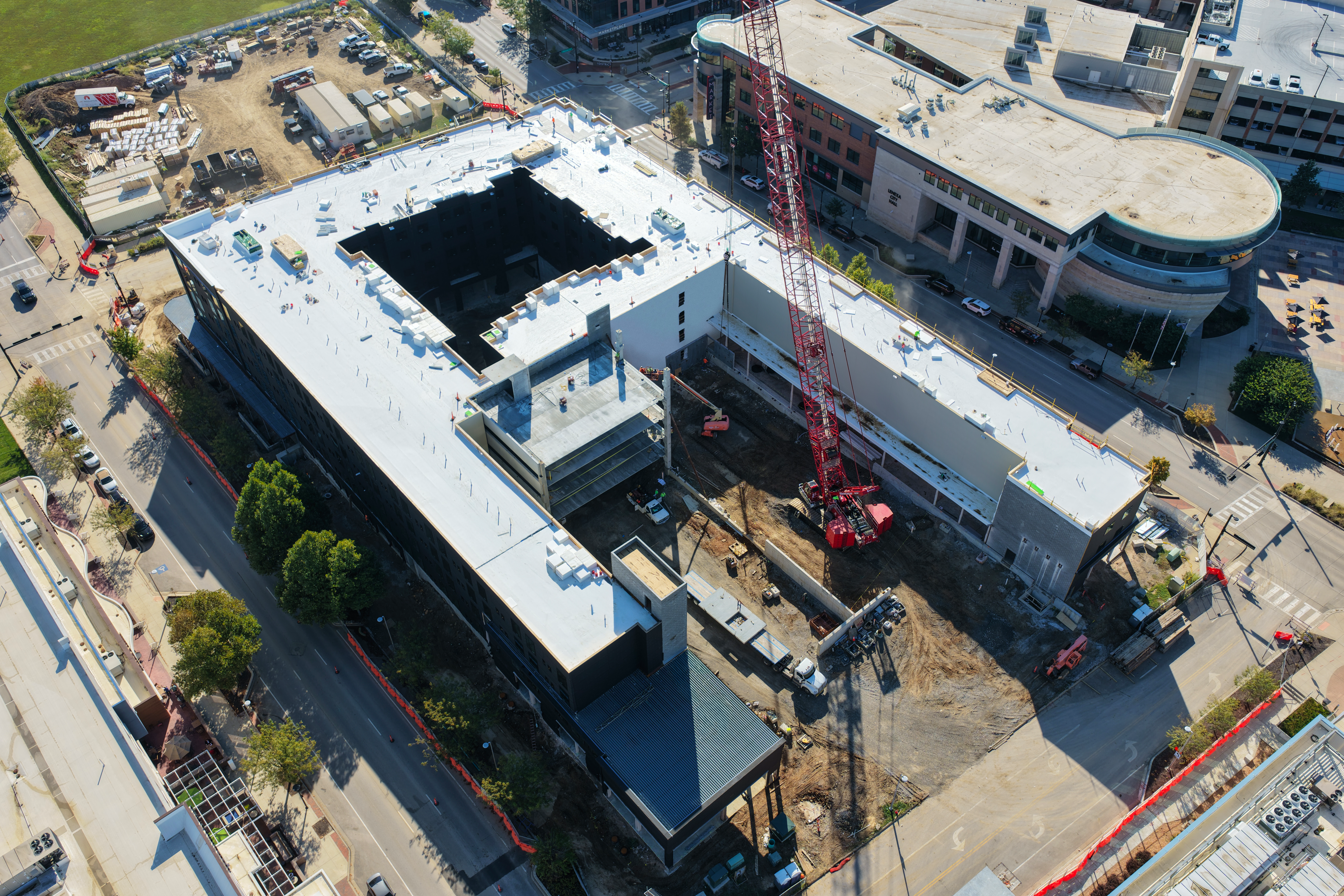 Atlas ThermalStar building roof insulation system being installed on a commercial building.