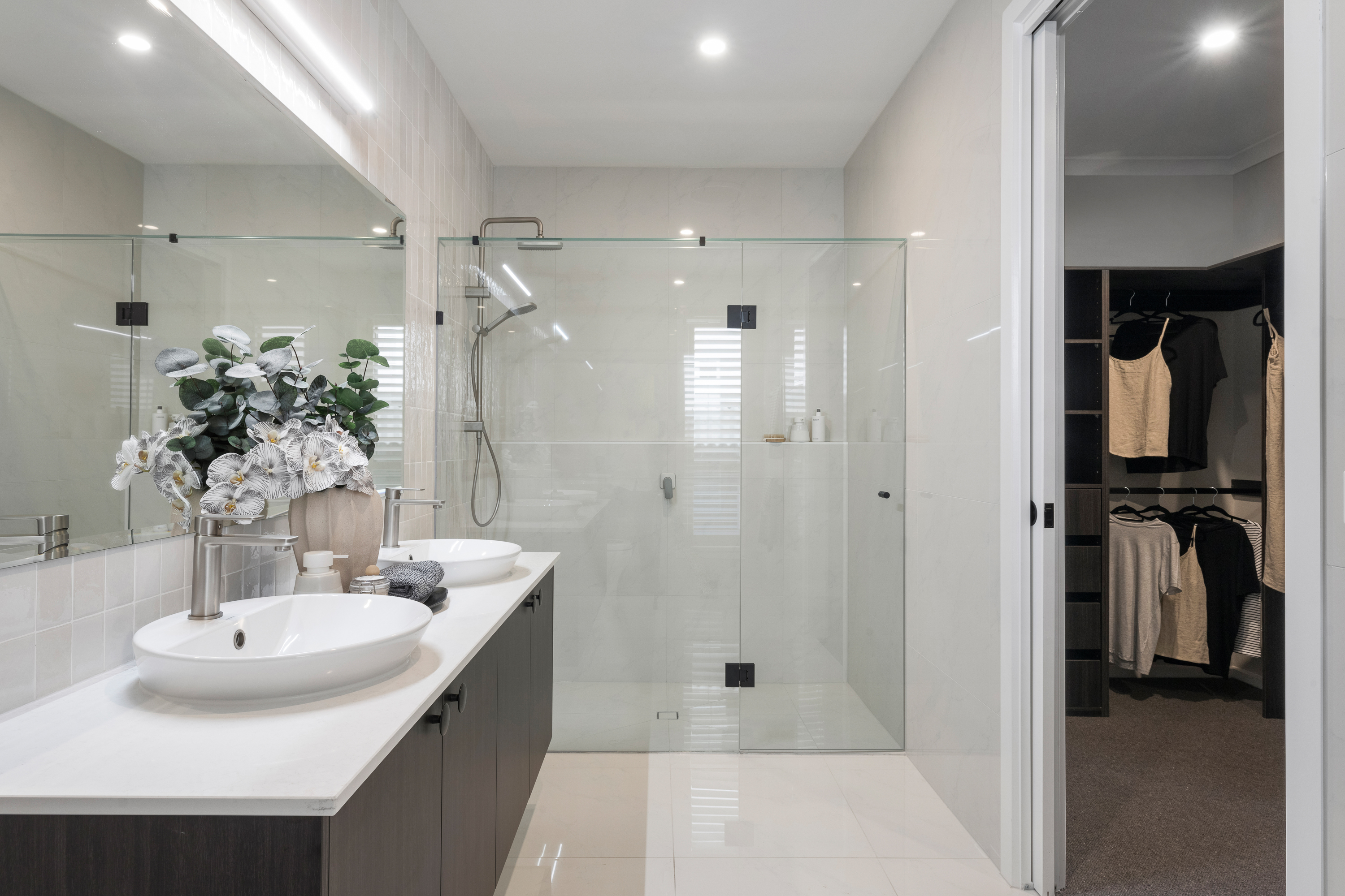 OH ASPENDALE 29 KOBE FACADE 312