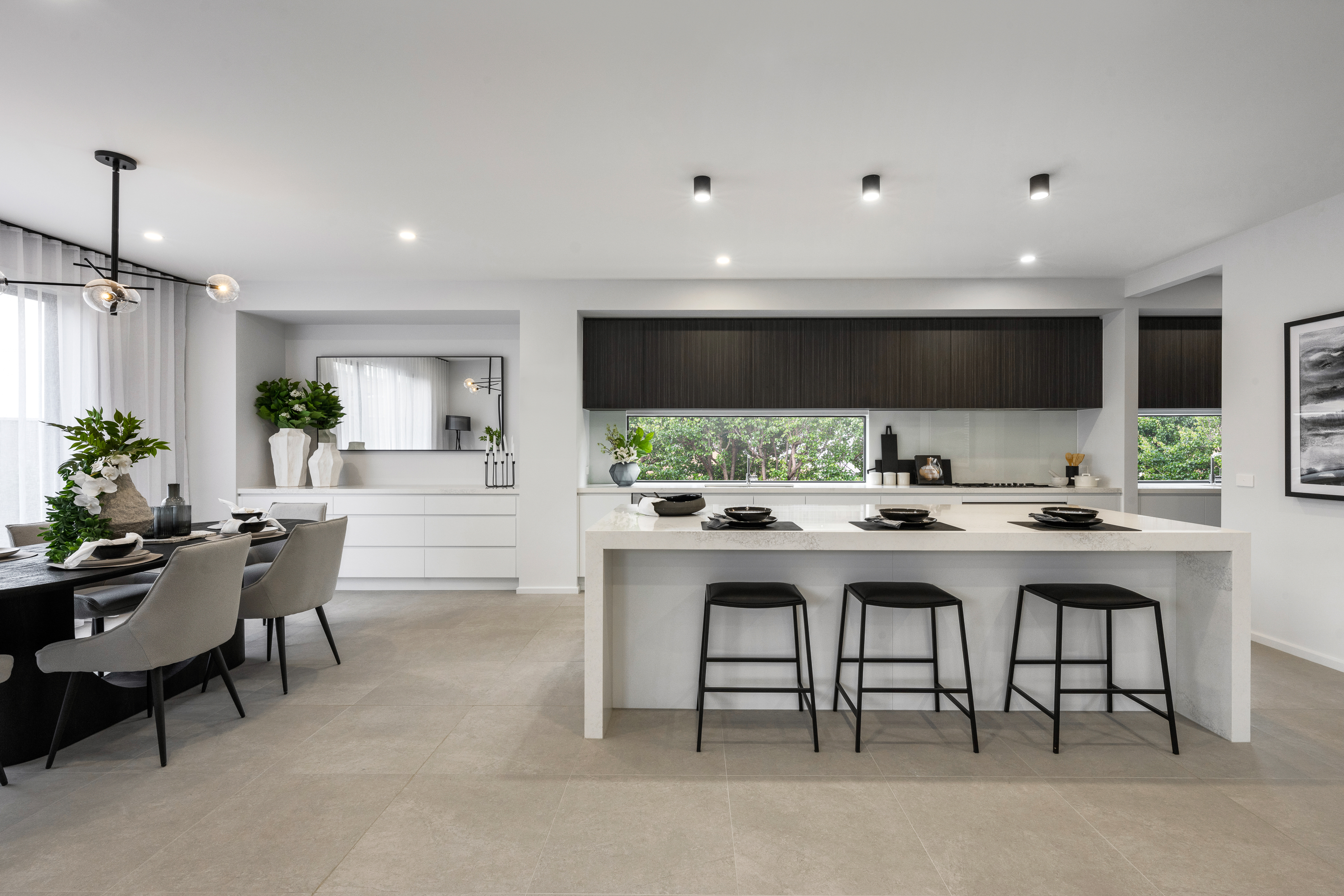 BOLTON 45 CONTEMPORARY FACADE 174