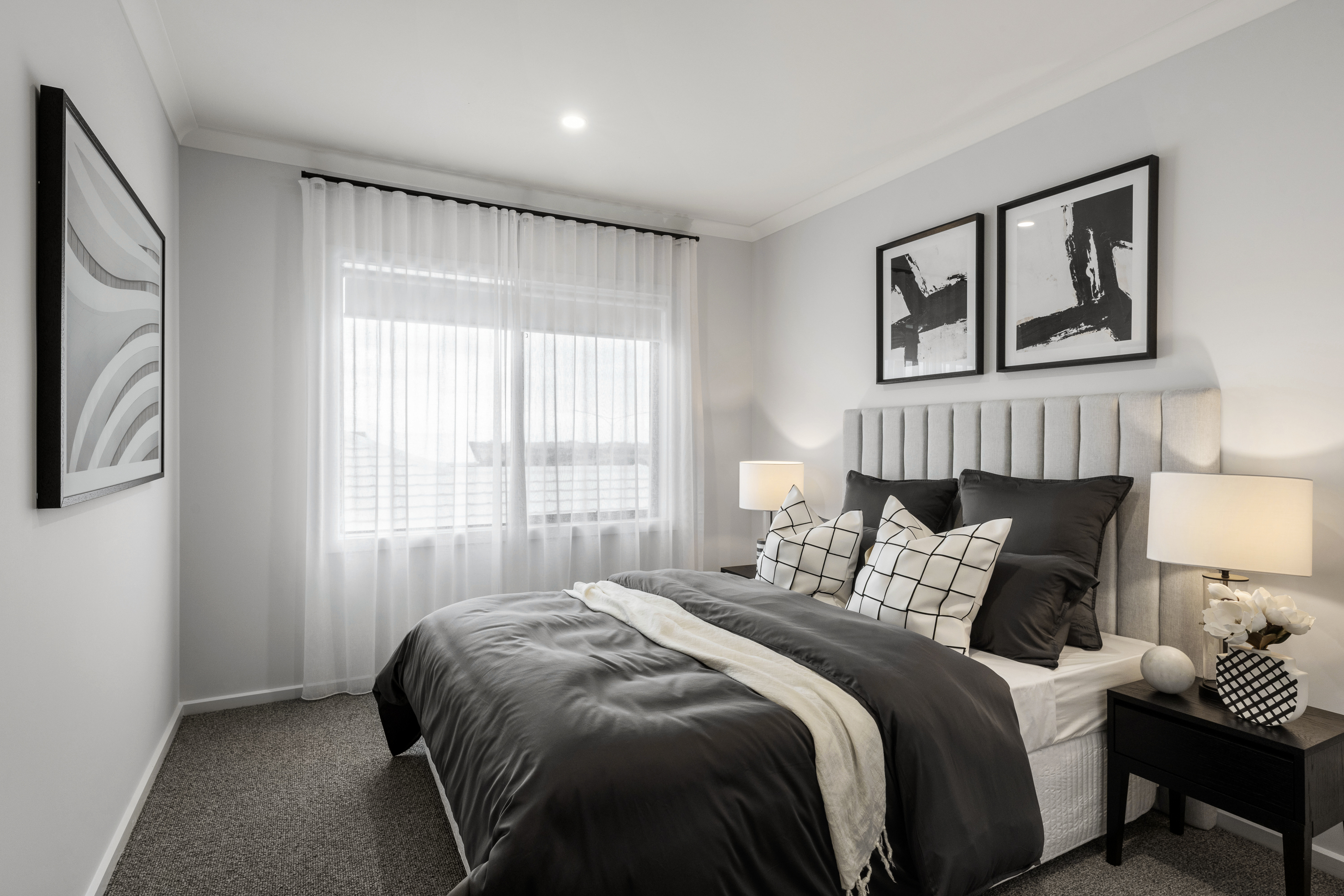 BOLTON 45 CONTEMPORARY FACADE 338