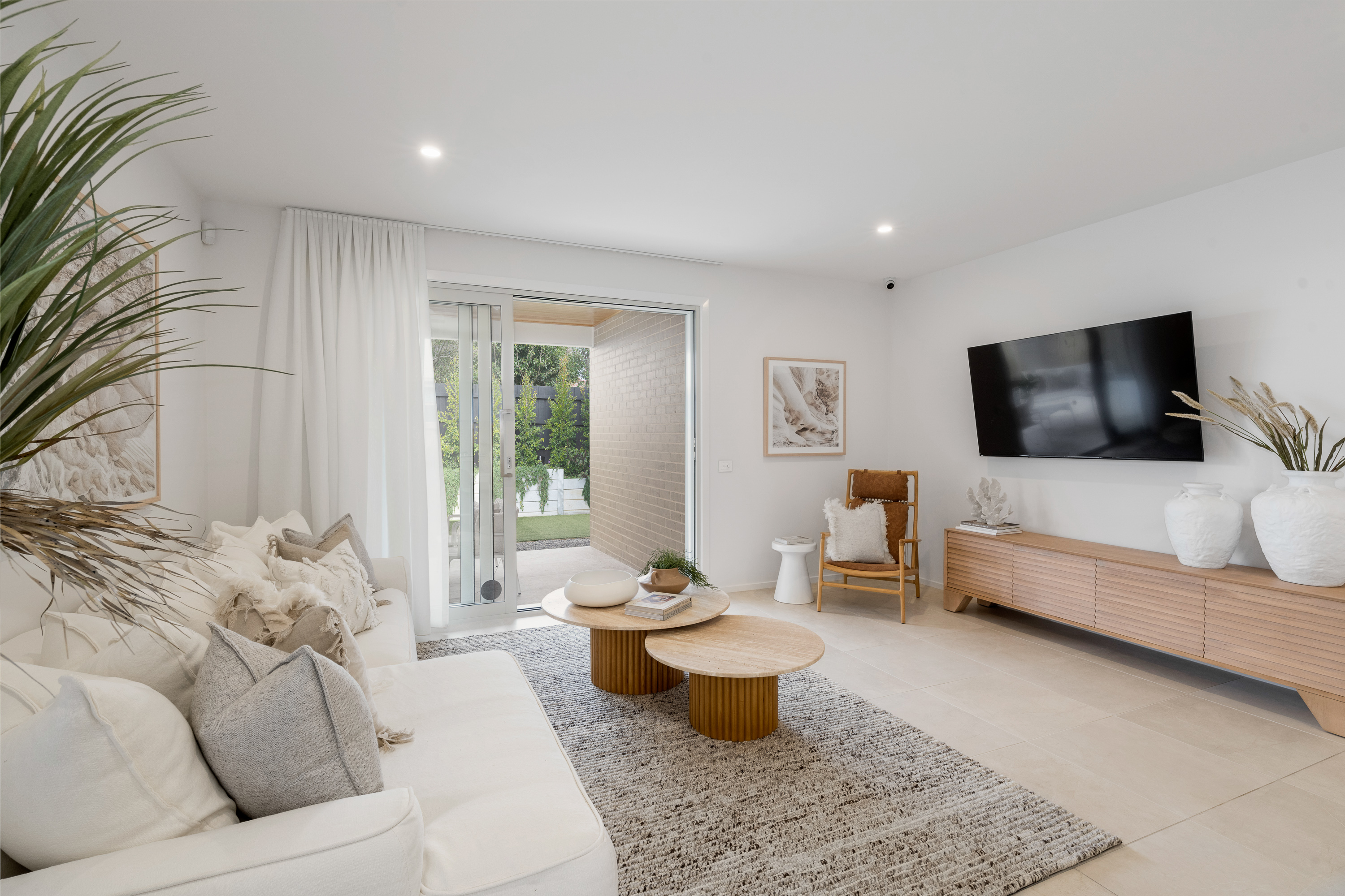 SS CAULFIELDA NOVA 238