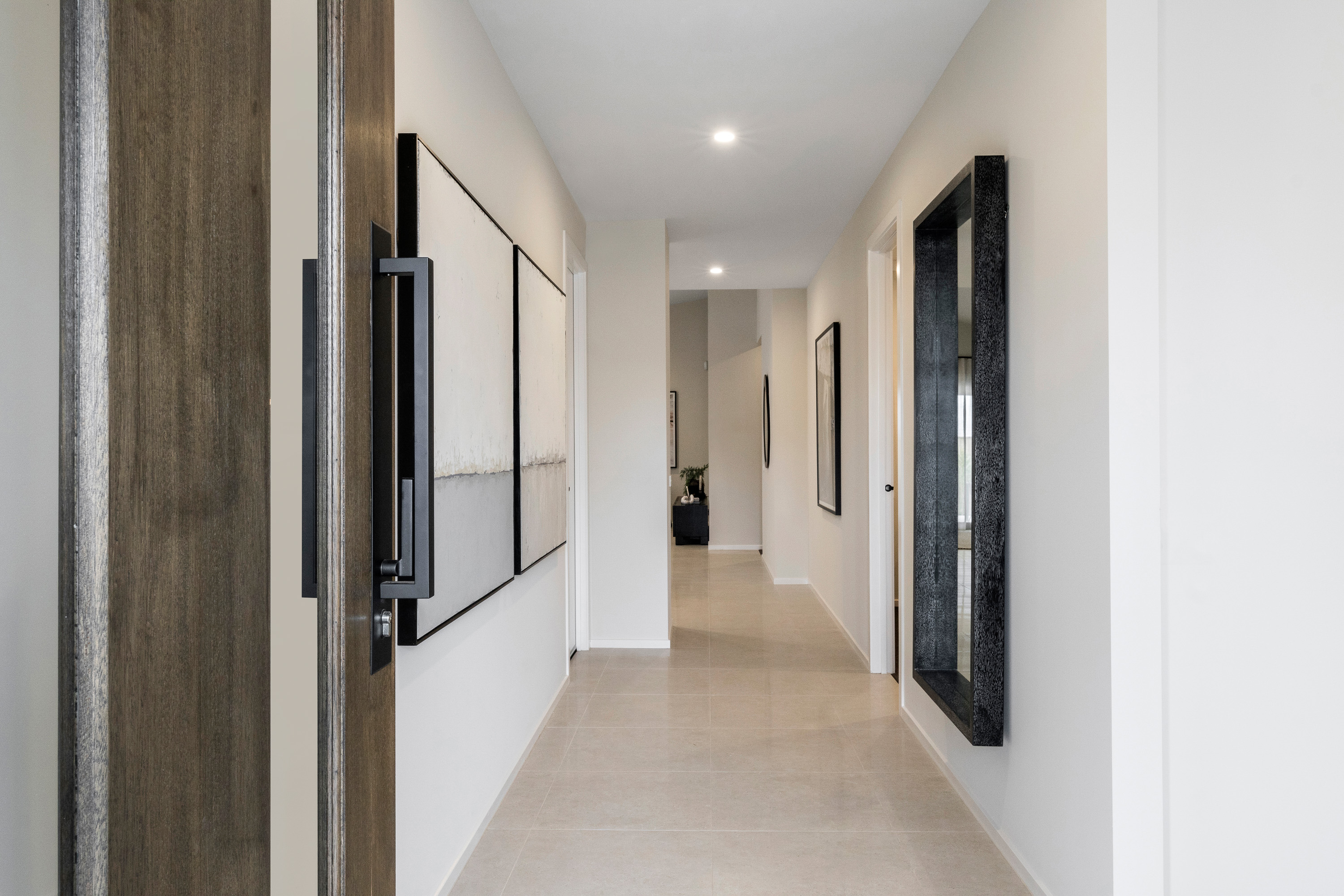 EVERLEY CAULFIELD 26 A 01