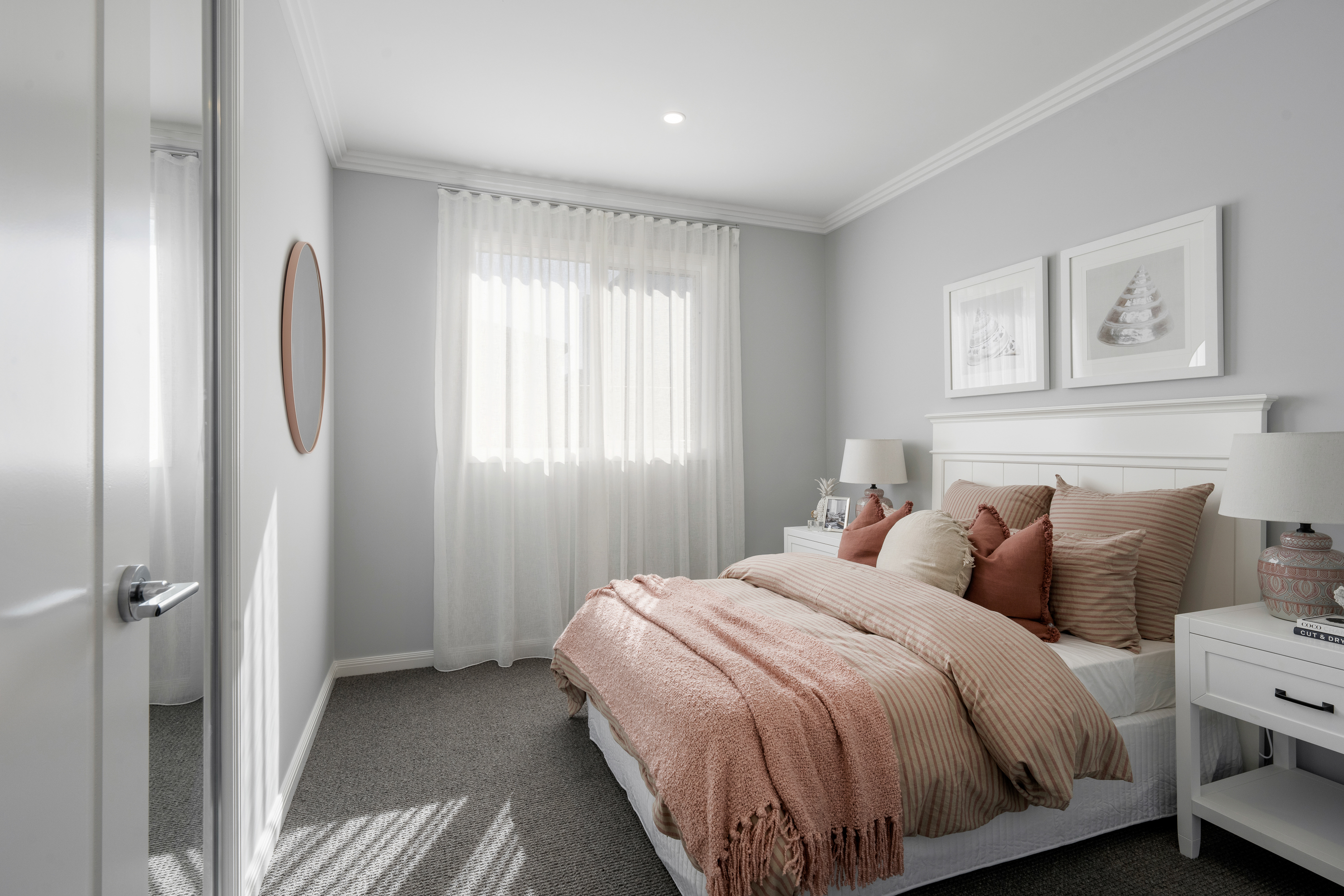 CAULFIELD 256 NEWPORT 207 web