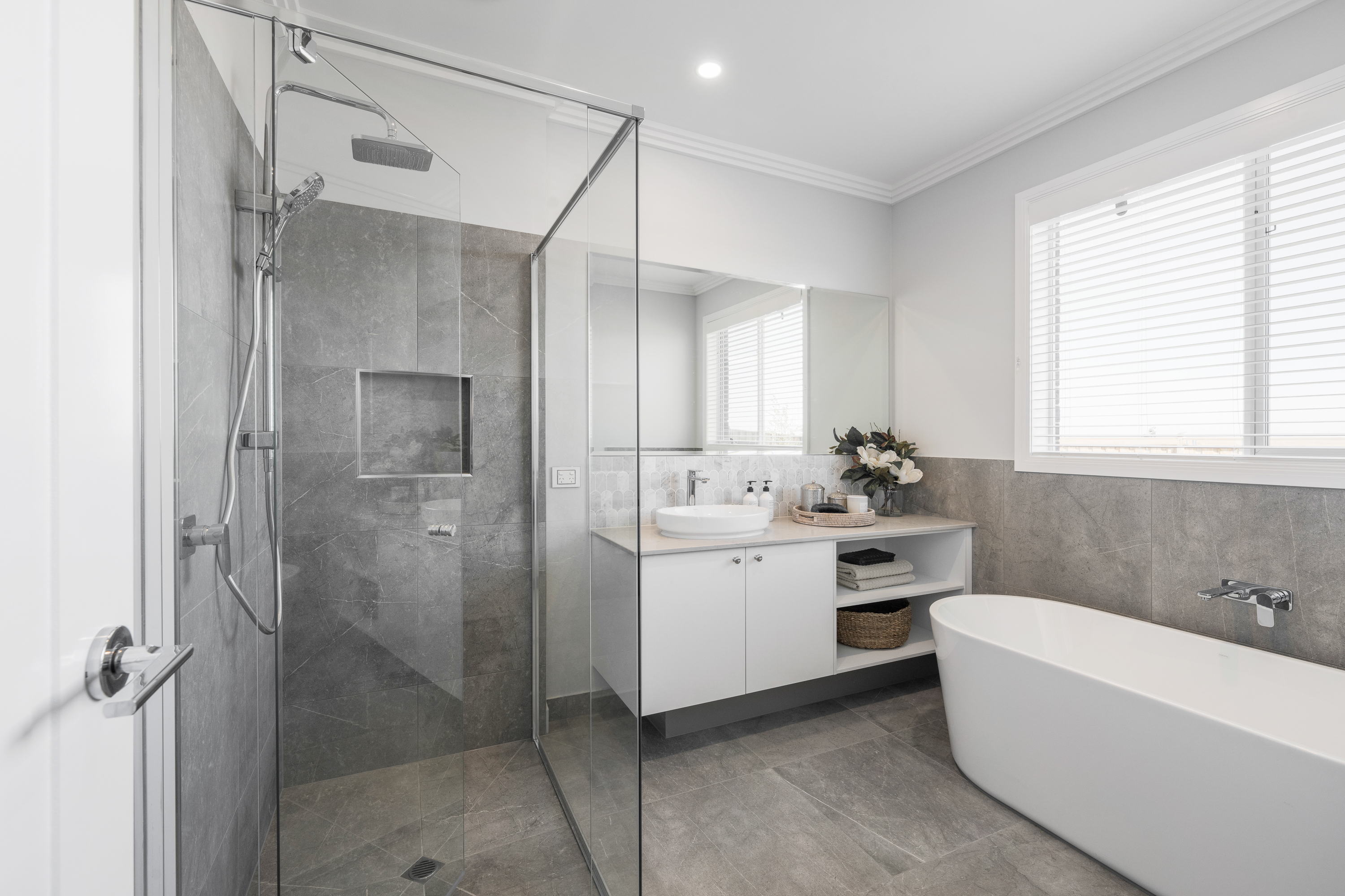 CAULFIELD 256 NEWPORT 217 web