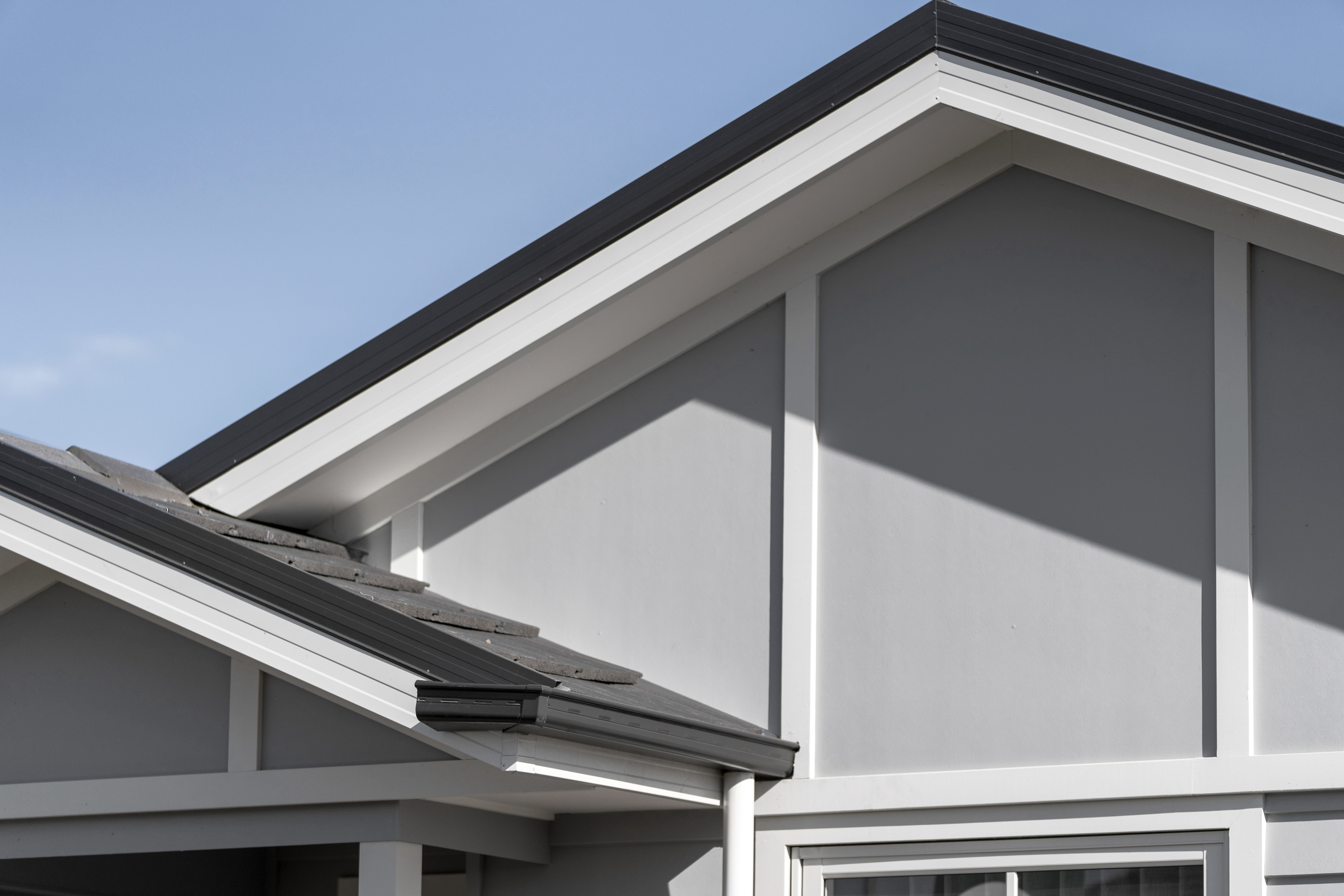 CAULFIELD 256 NEWPORT 344 web