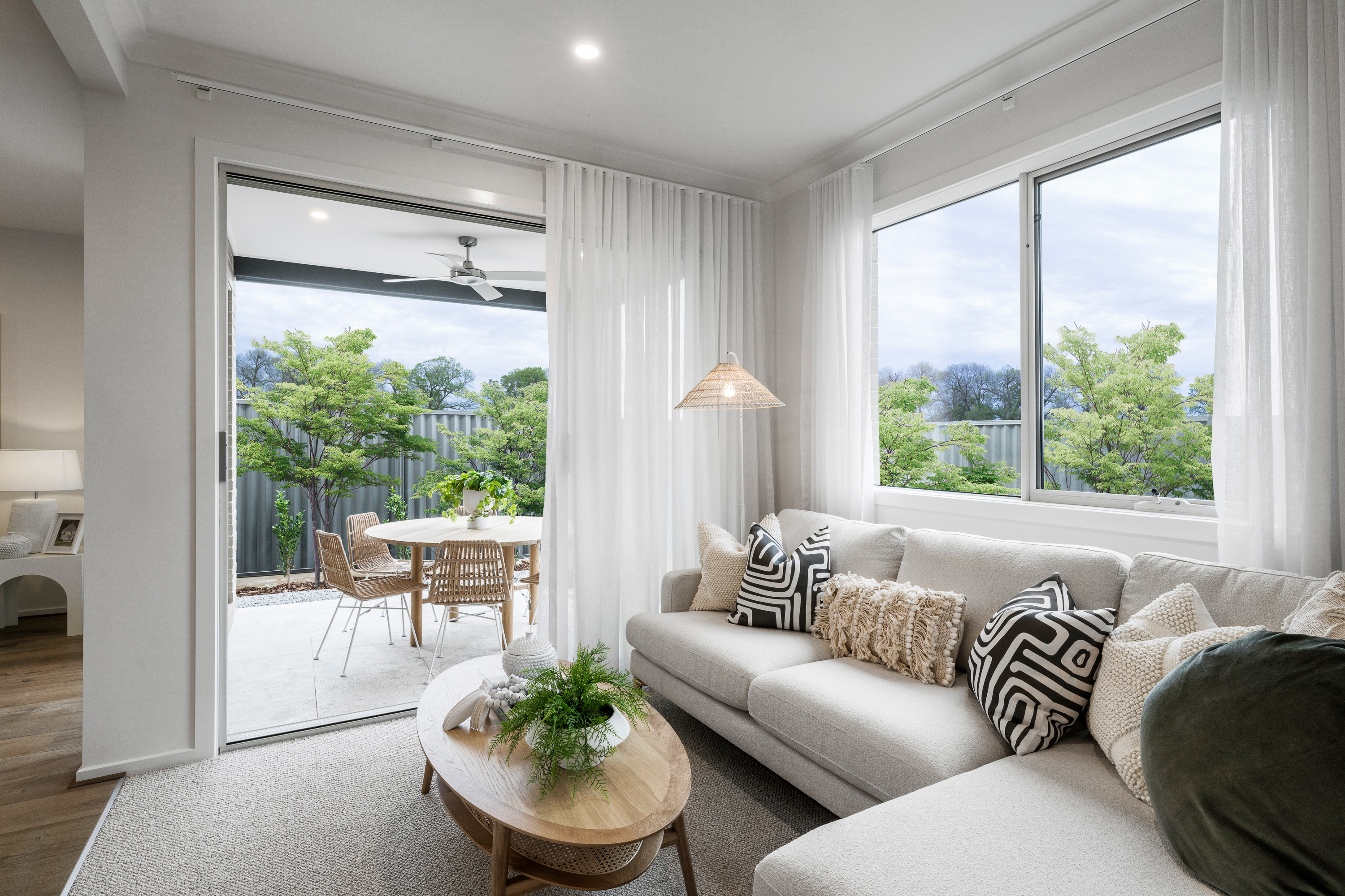 MT ATKINSON CAULFIELD 248 26 B 17