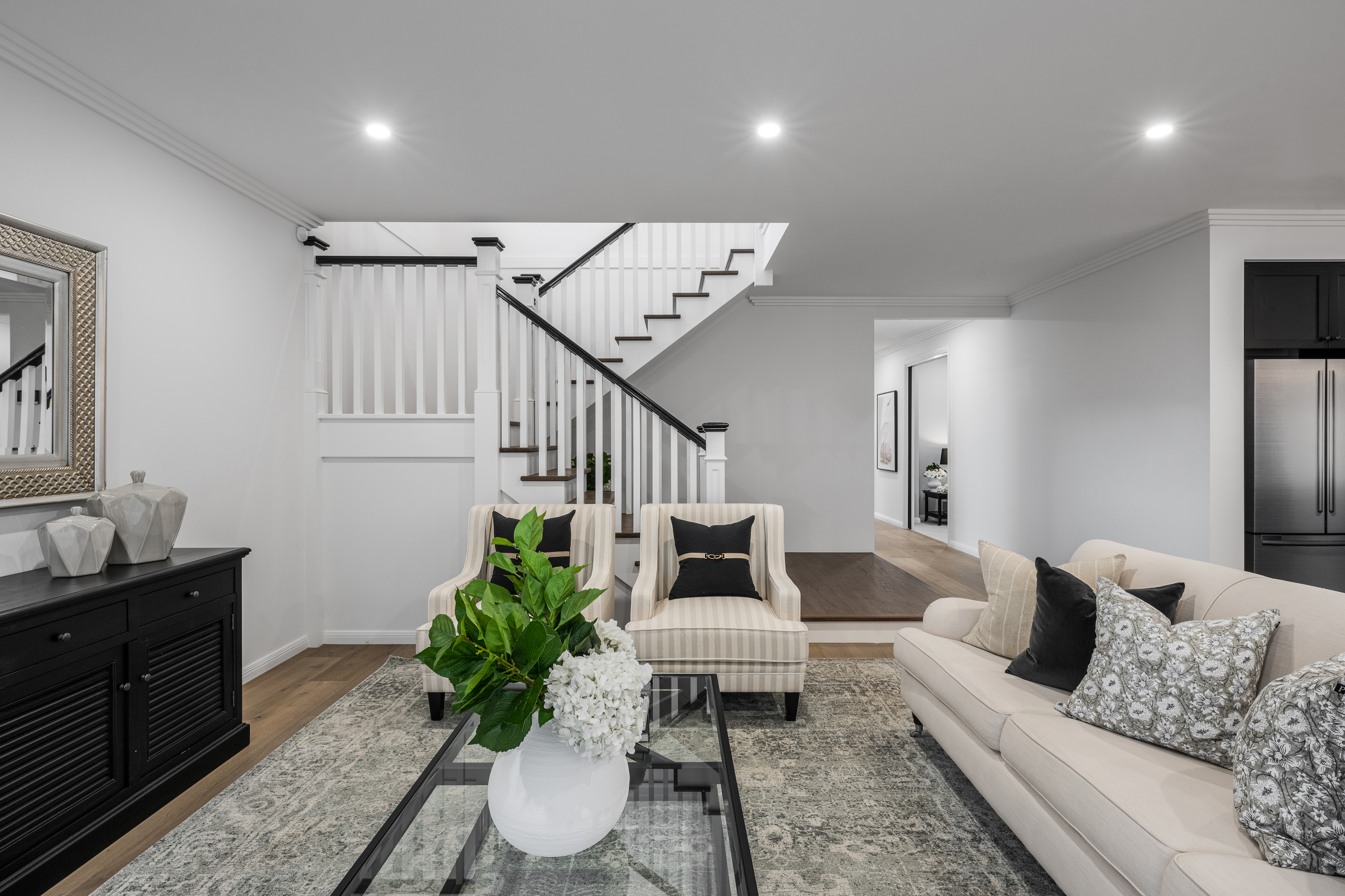 OH PORTSEA 49 BRIDGEHAMPTON FACADE 173