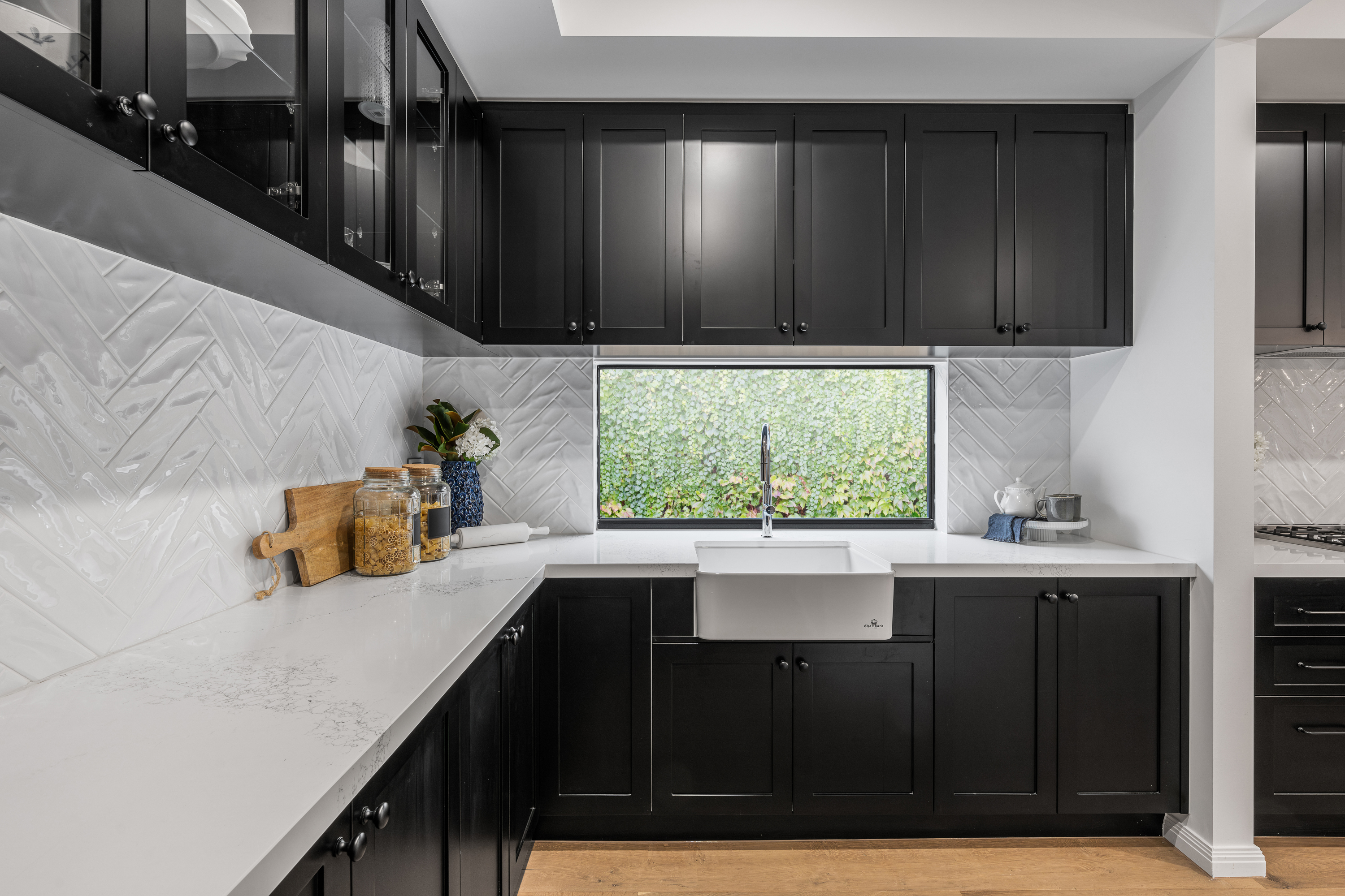 OH PORTSEA 49 BRIDGEHAMPTON FACADE 191