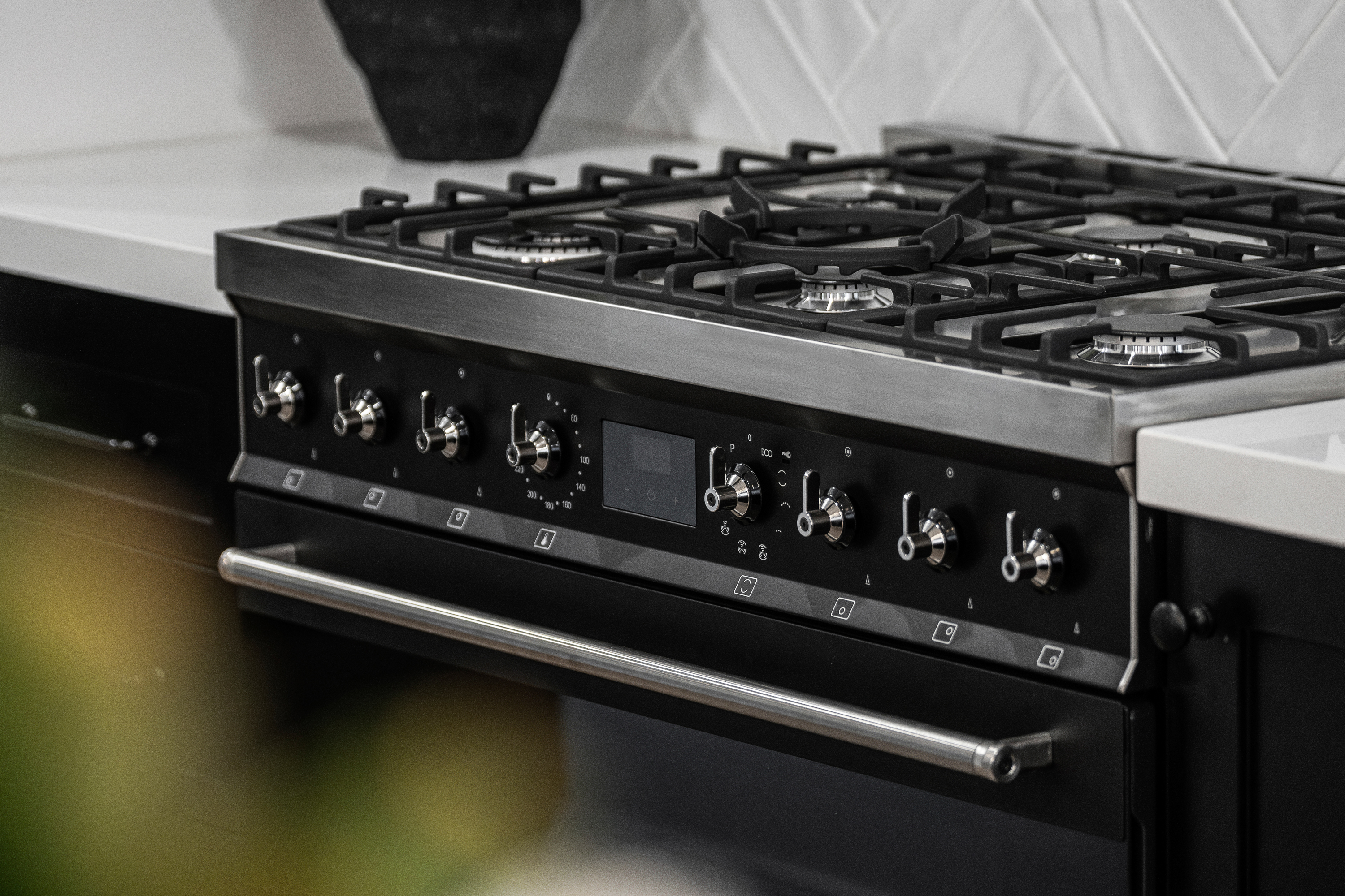 OH PORTSEA 49 BRIDGEHAMPTON FACADE 368