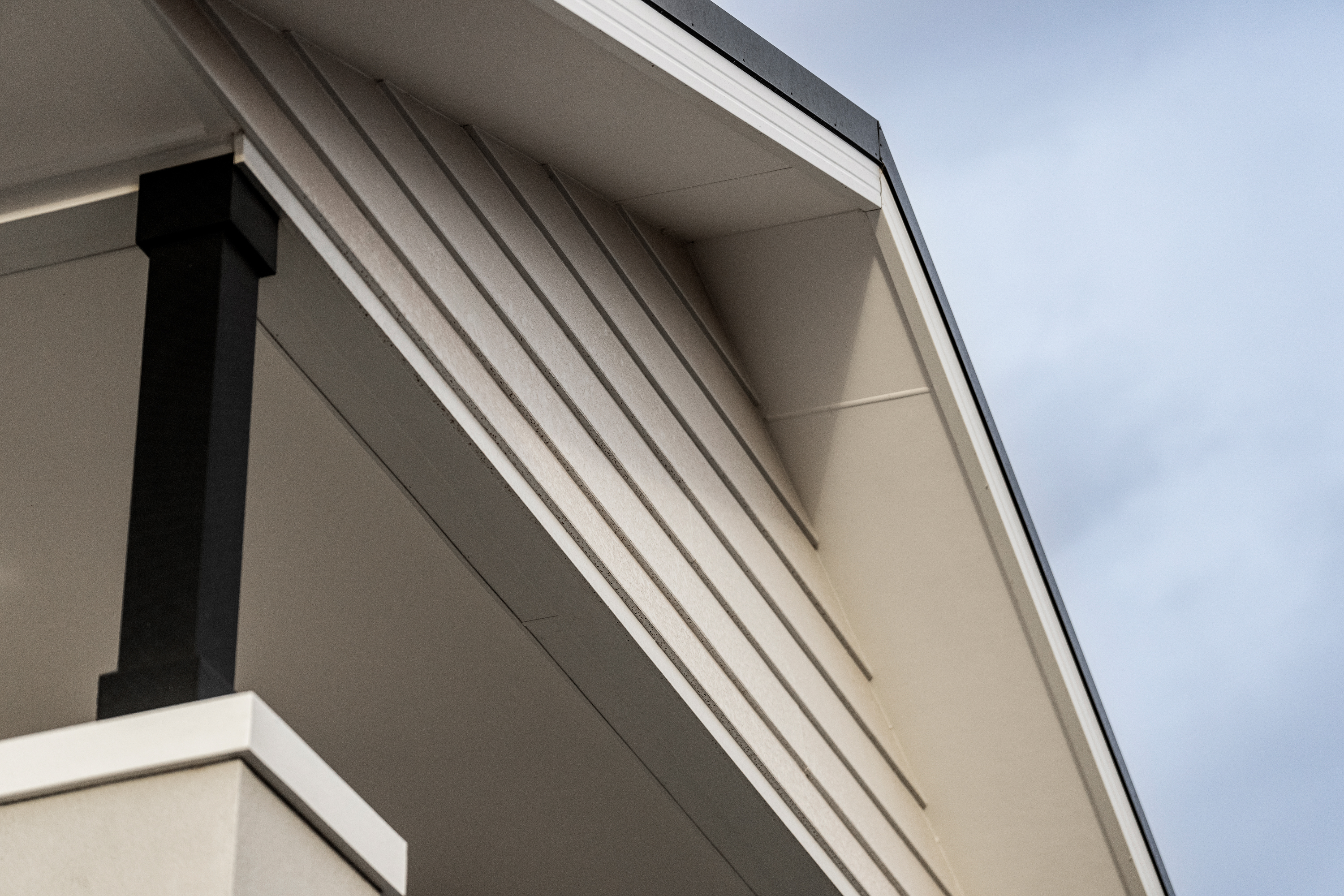 OH PORTSEA 49 BRIDGEHAMPTON FACADE 727