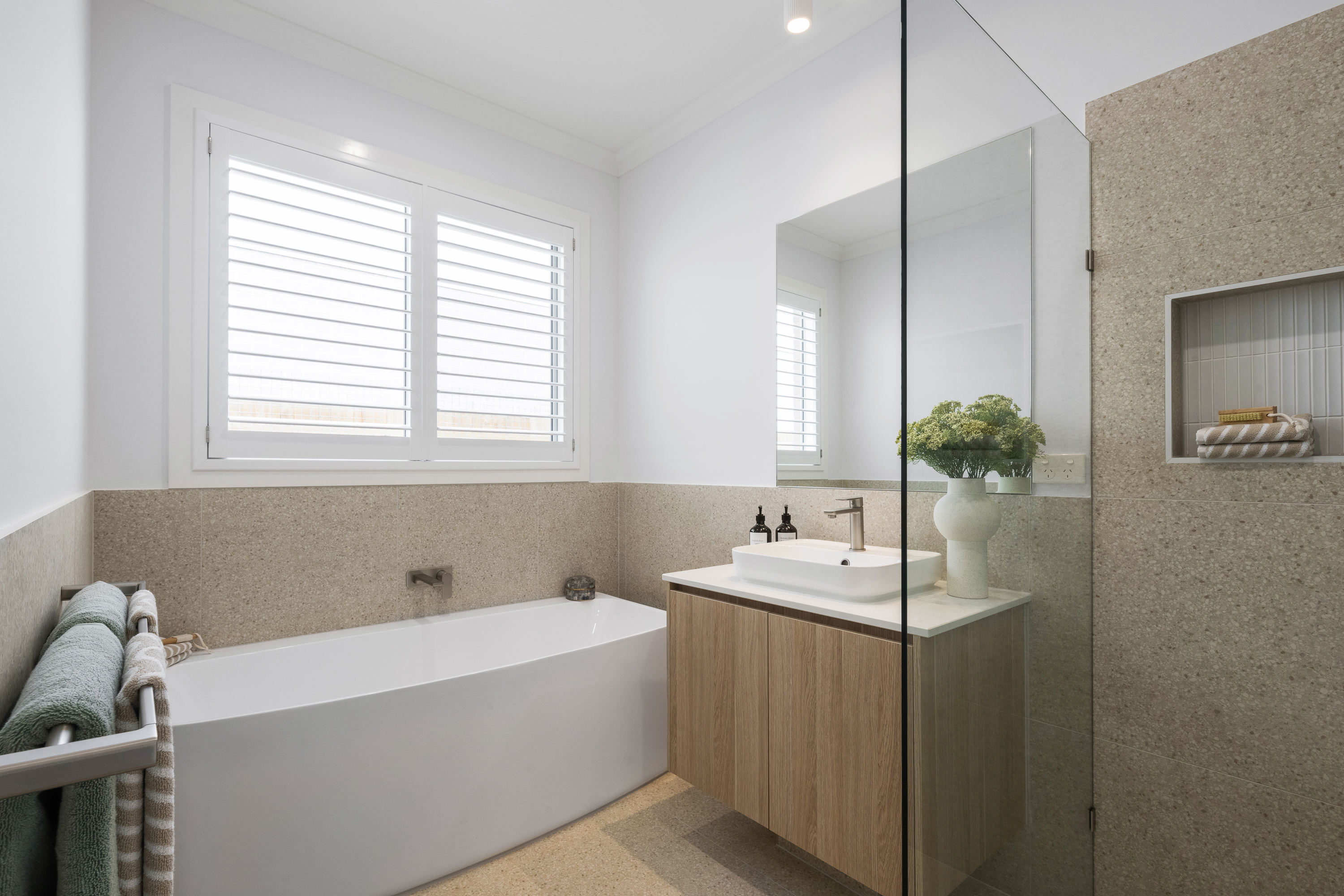 OH RIPPLEBROOK 26 MADRID FACADE 43