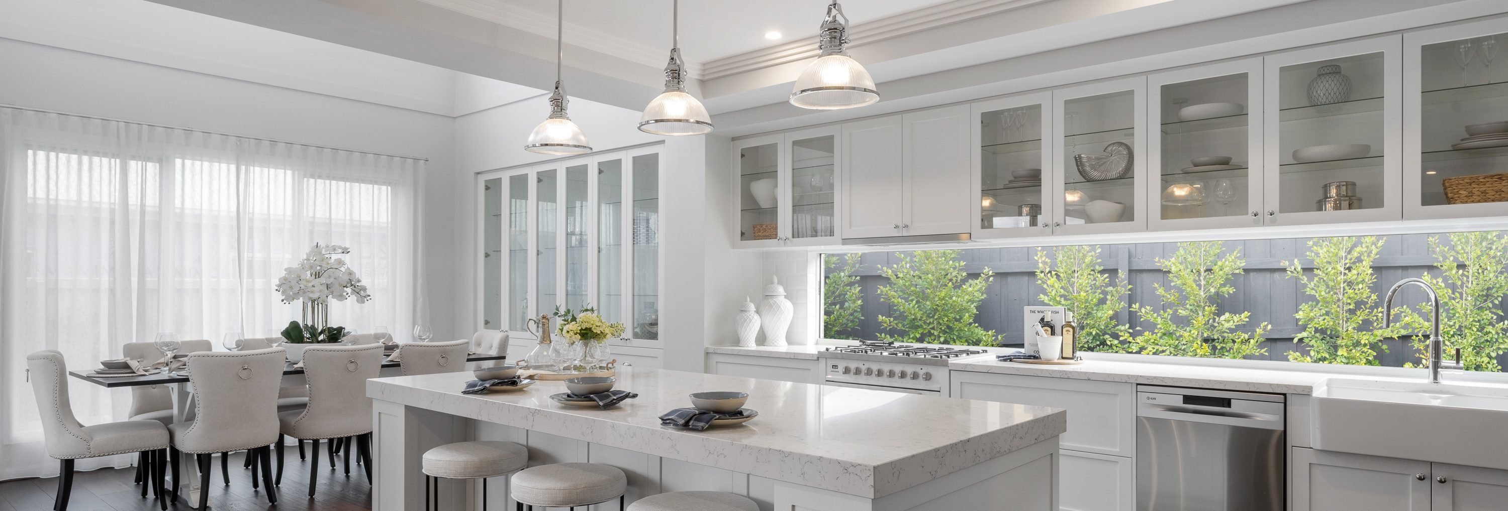 SS SORRENTO 43 BRIDGEHAMPTON 143