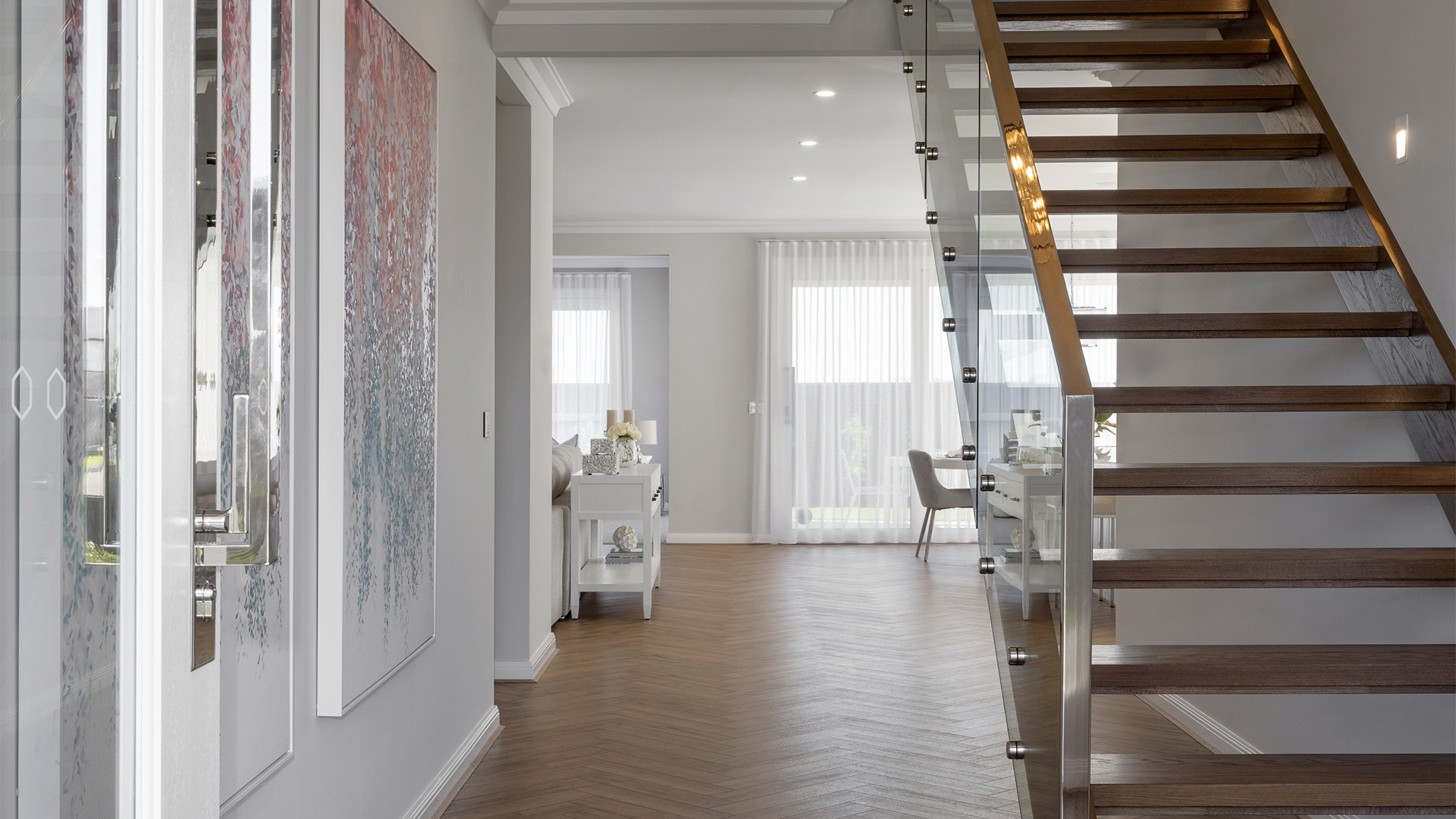 BELLEVUE 369 40 Displayed at Botanical VIC 01