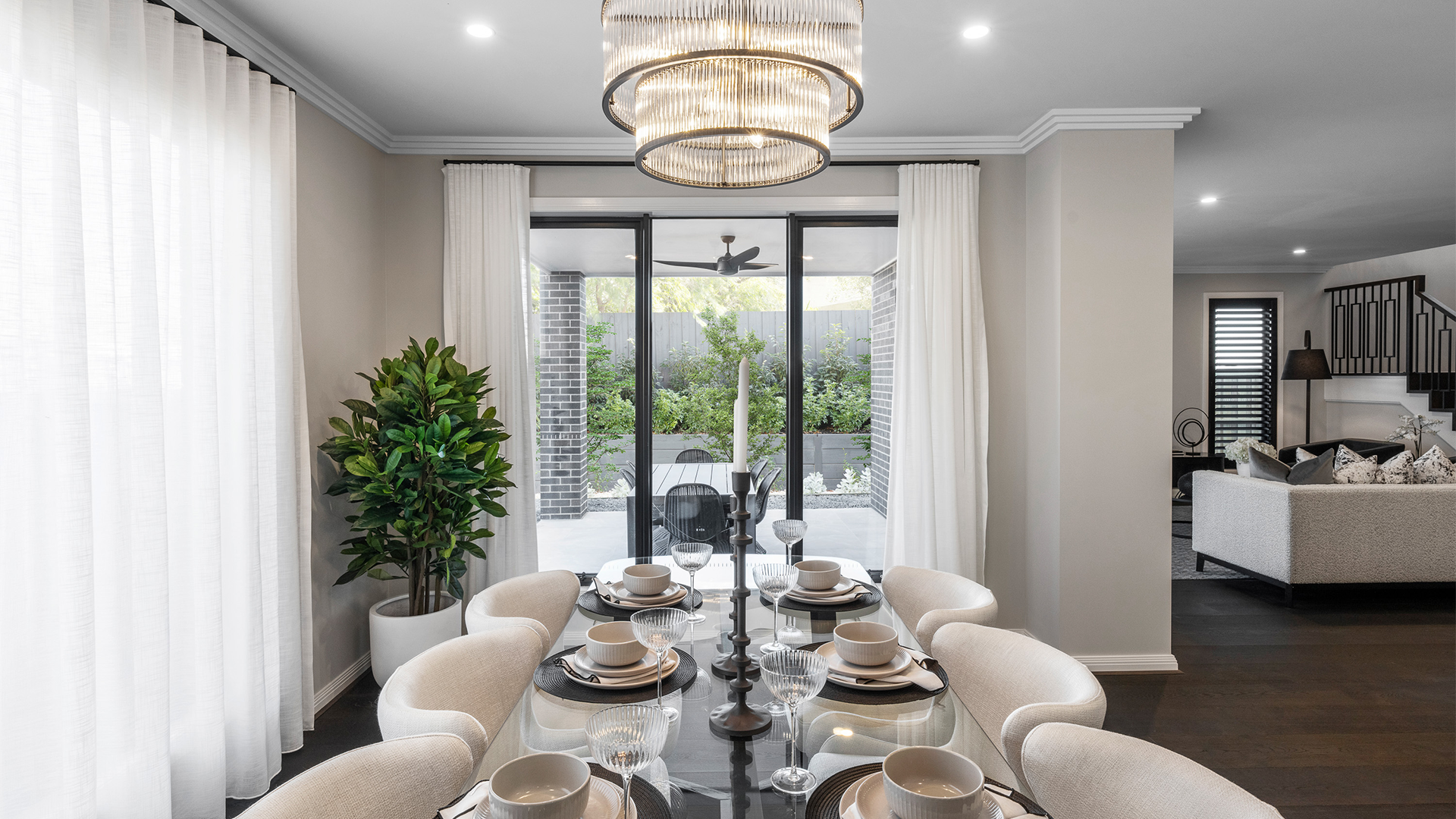 BOLTON 398 44 Displayed at Harpley VIC 08