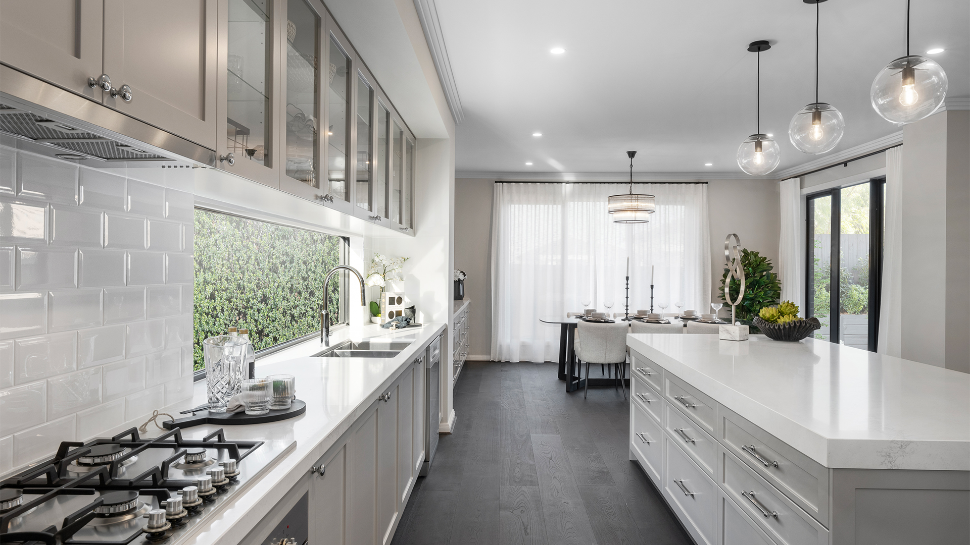 BOLTON 398 44 Displayed at Harpley VIC 10