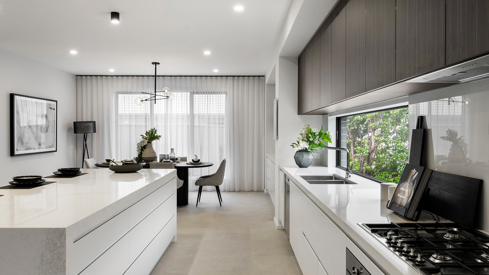 BOLTON 424 47 Displayed at Averley VIC 14