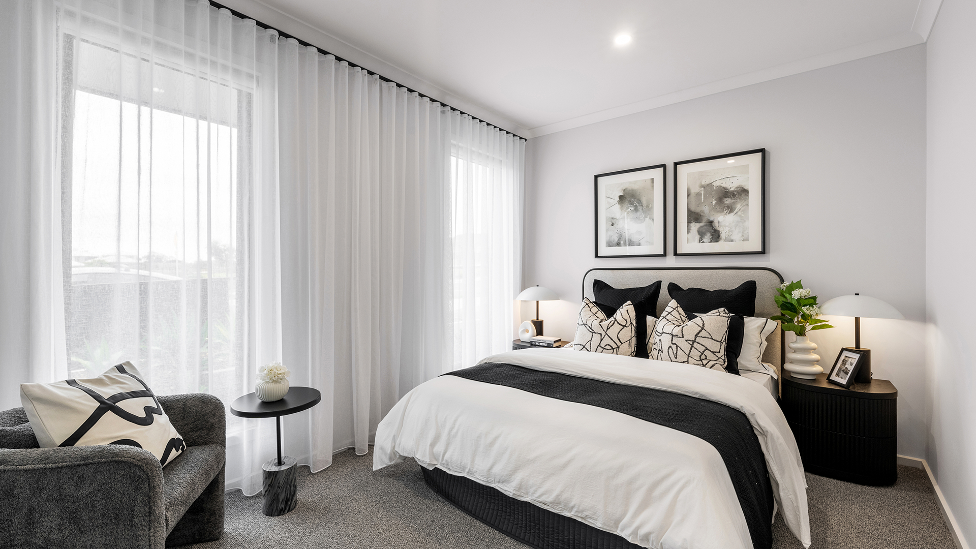 BOLTON 424 47 Displayed at Averley VIC 20