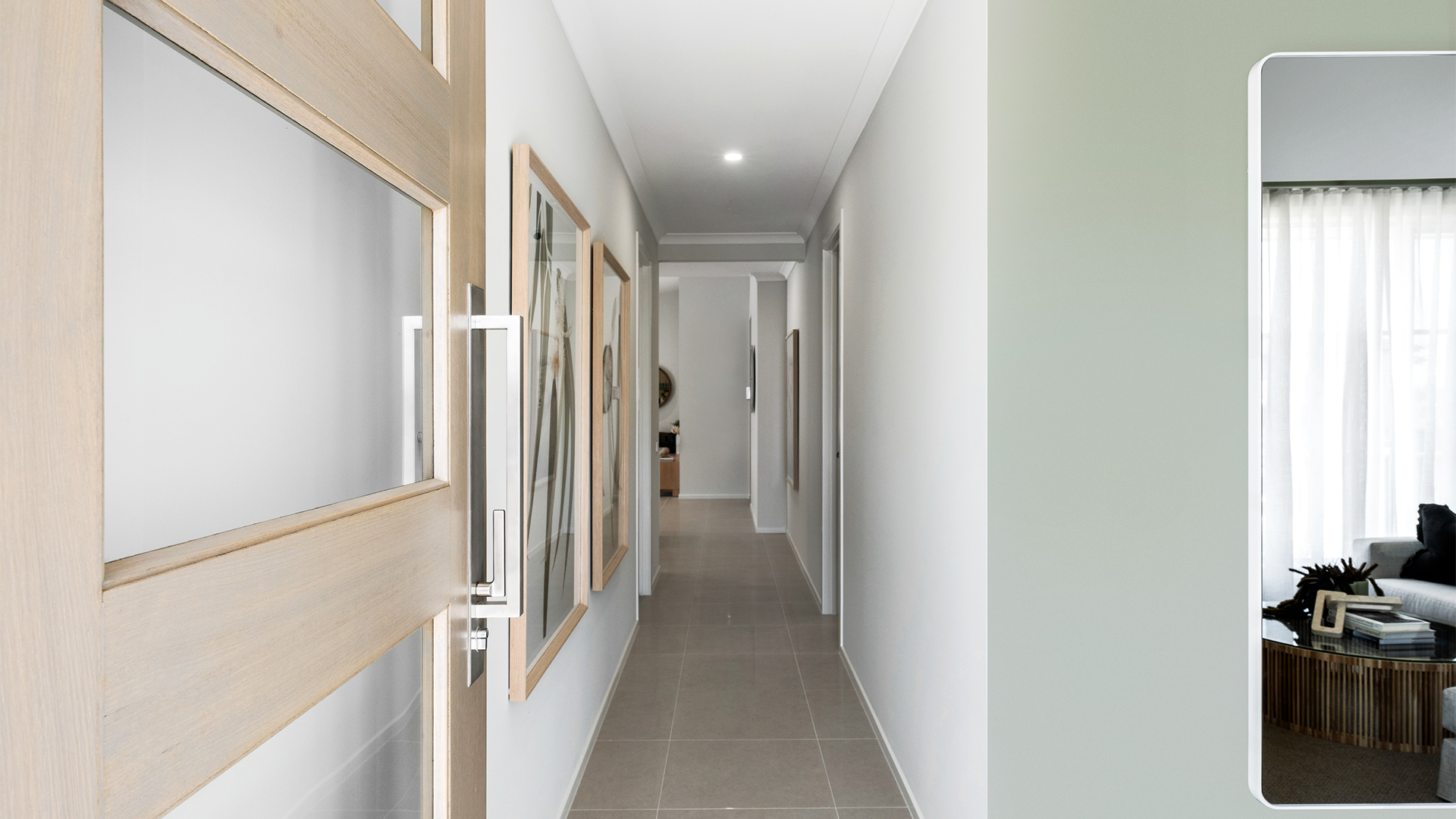 CAULFIELD 209 23 Displayed at Harpley VIC 01