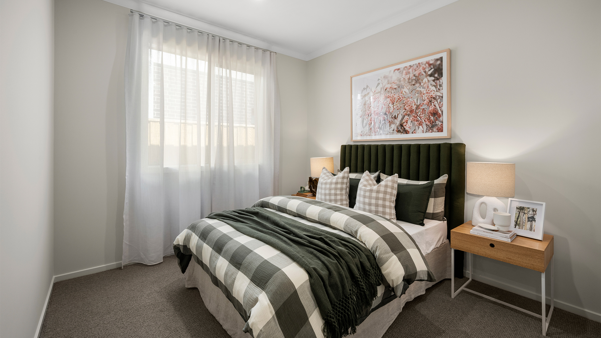 CAULFIELD 209 23 Displayed at Harpley VIC 04