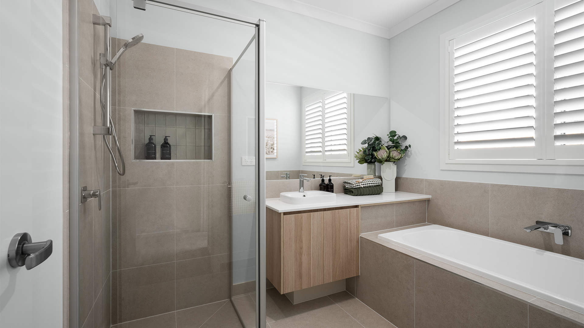 CAULFIELD 209 23 Displayed at Harpley VIC 06