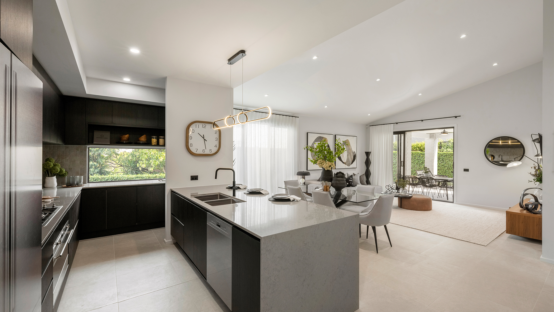 CAULFIELD 234 26 Displayed at Meridian VIC 01