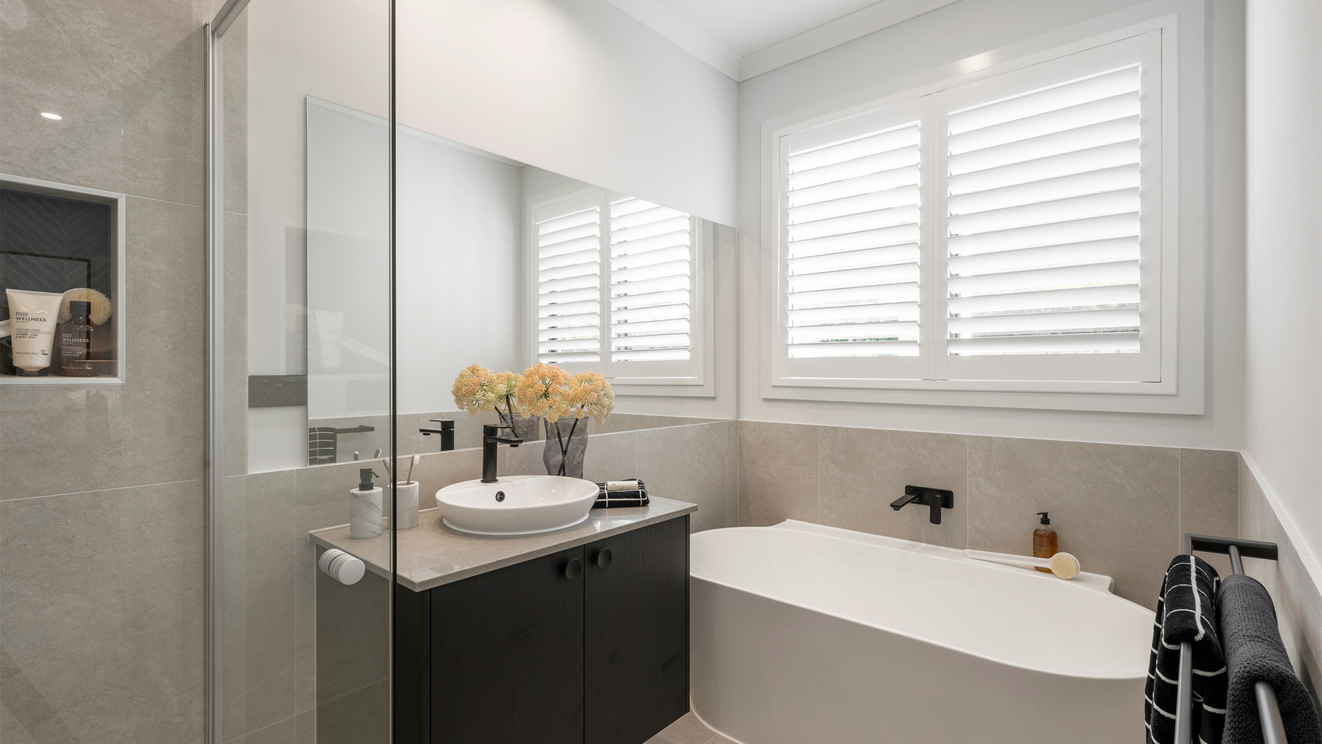 CAULFIELD 234 26 Displayed at Meridian VIC 08