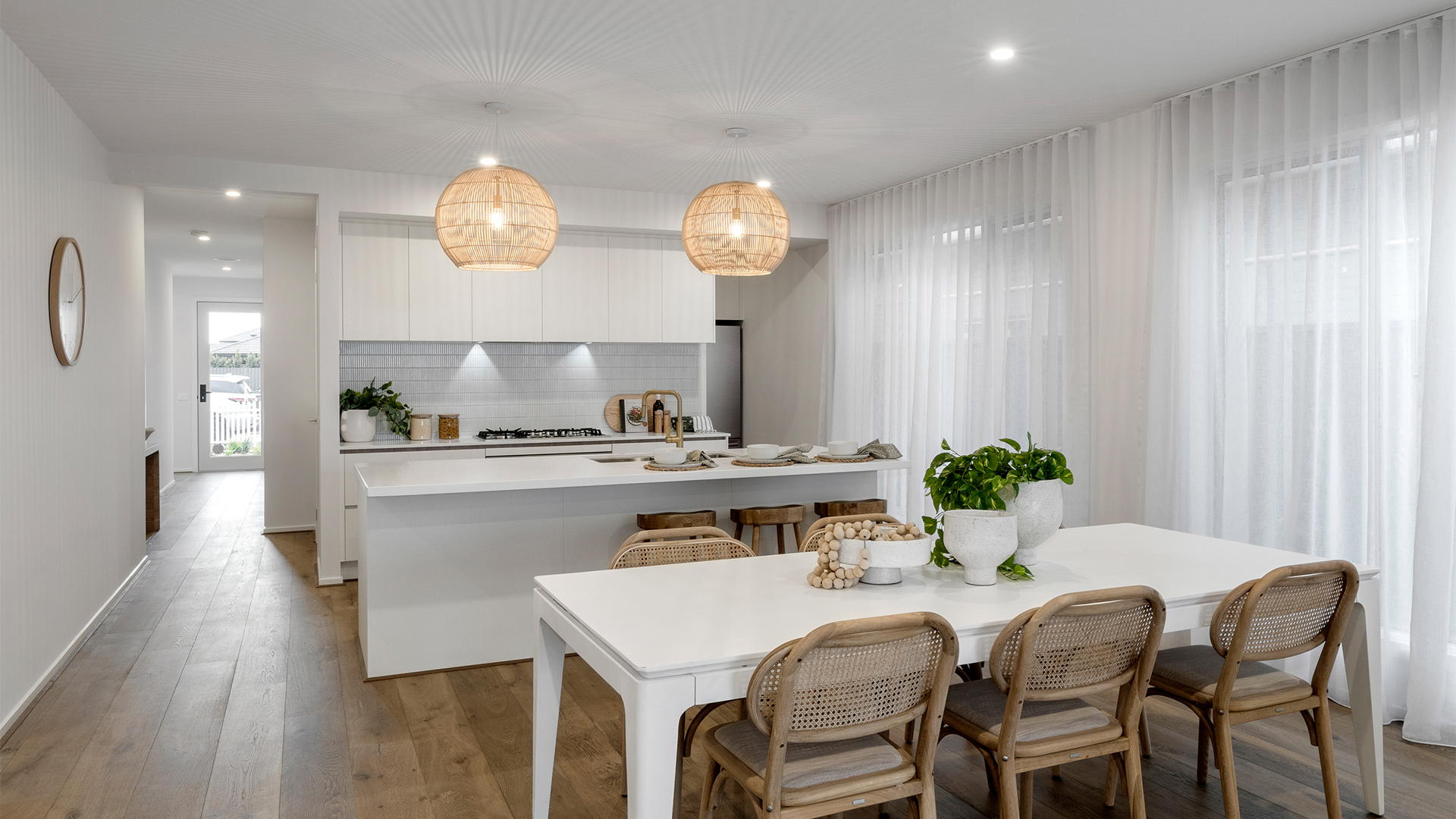 CAULFIELD 248 26 B Displayed at Mt Atkinson VIC 04