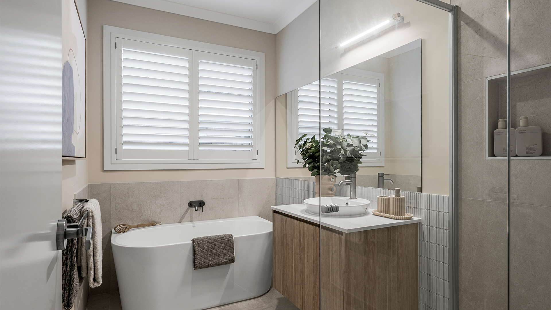 MALVERN 208 23 B Displayed at Averley VIC 08