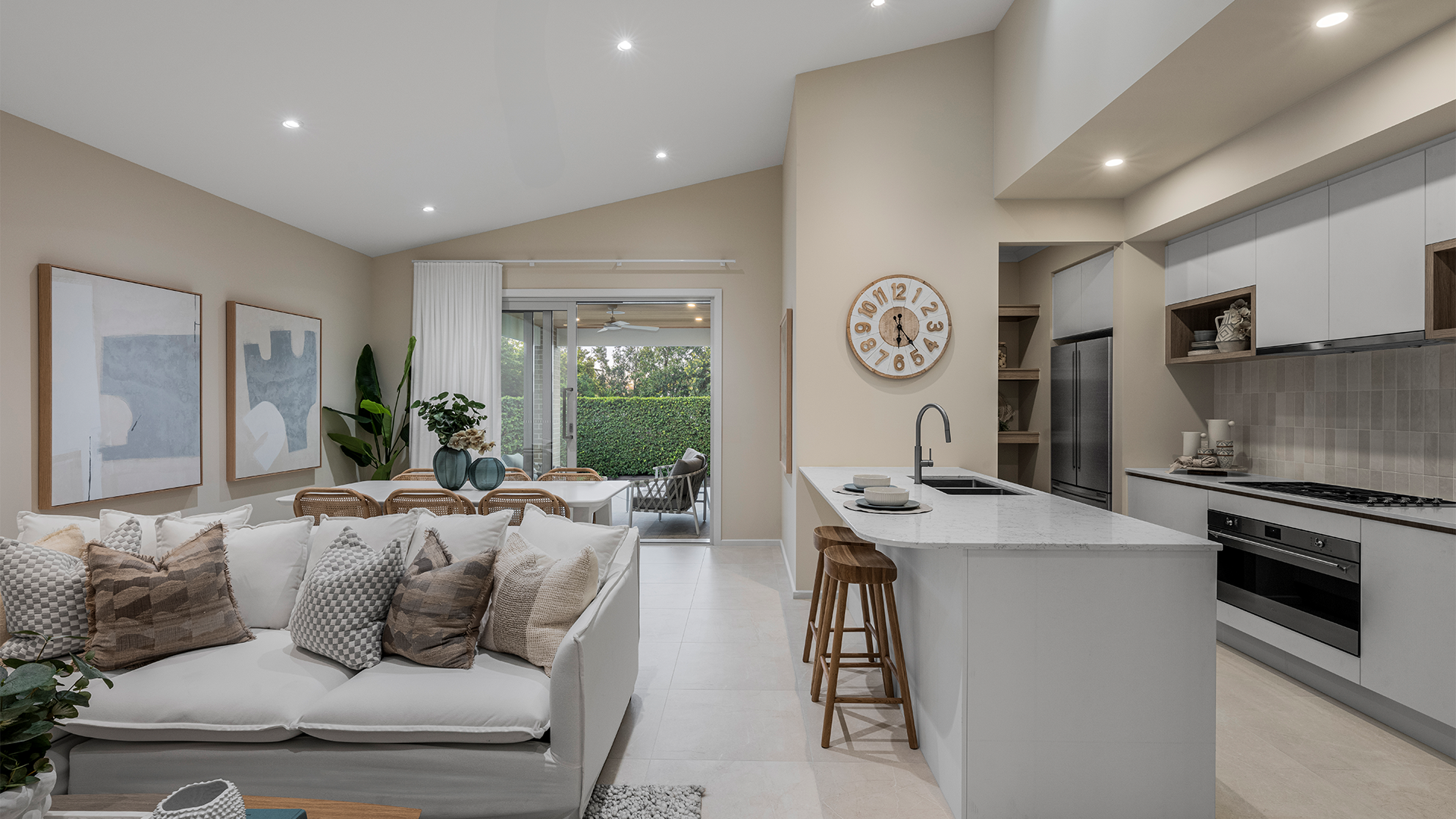 MALVERN 208 23 B Displayed at Averley VIC 12