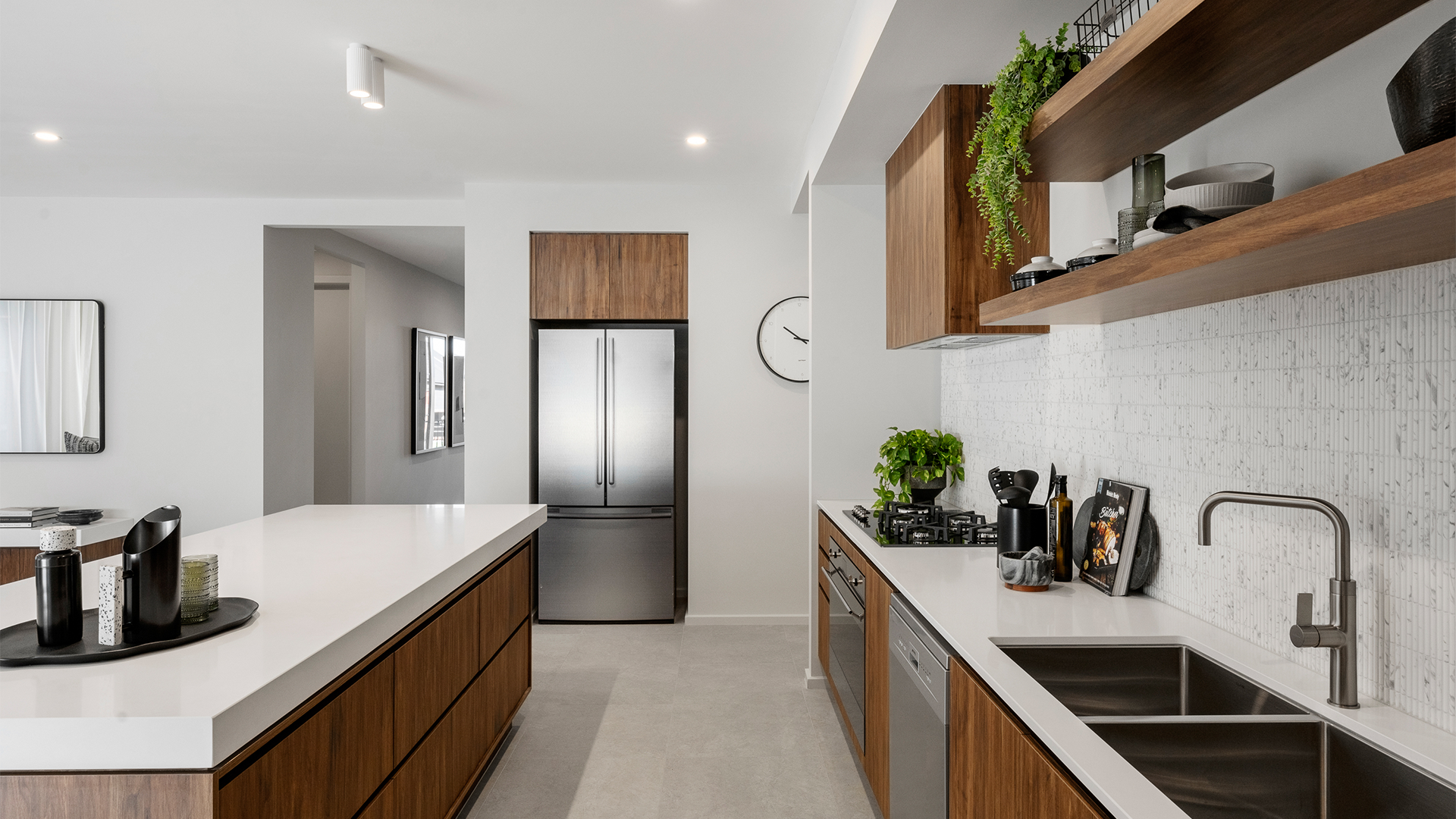 OCEANIA 268 29 A Displayed at Botanical VIC 10