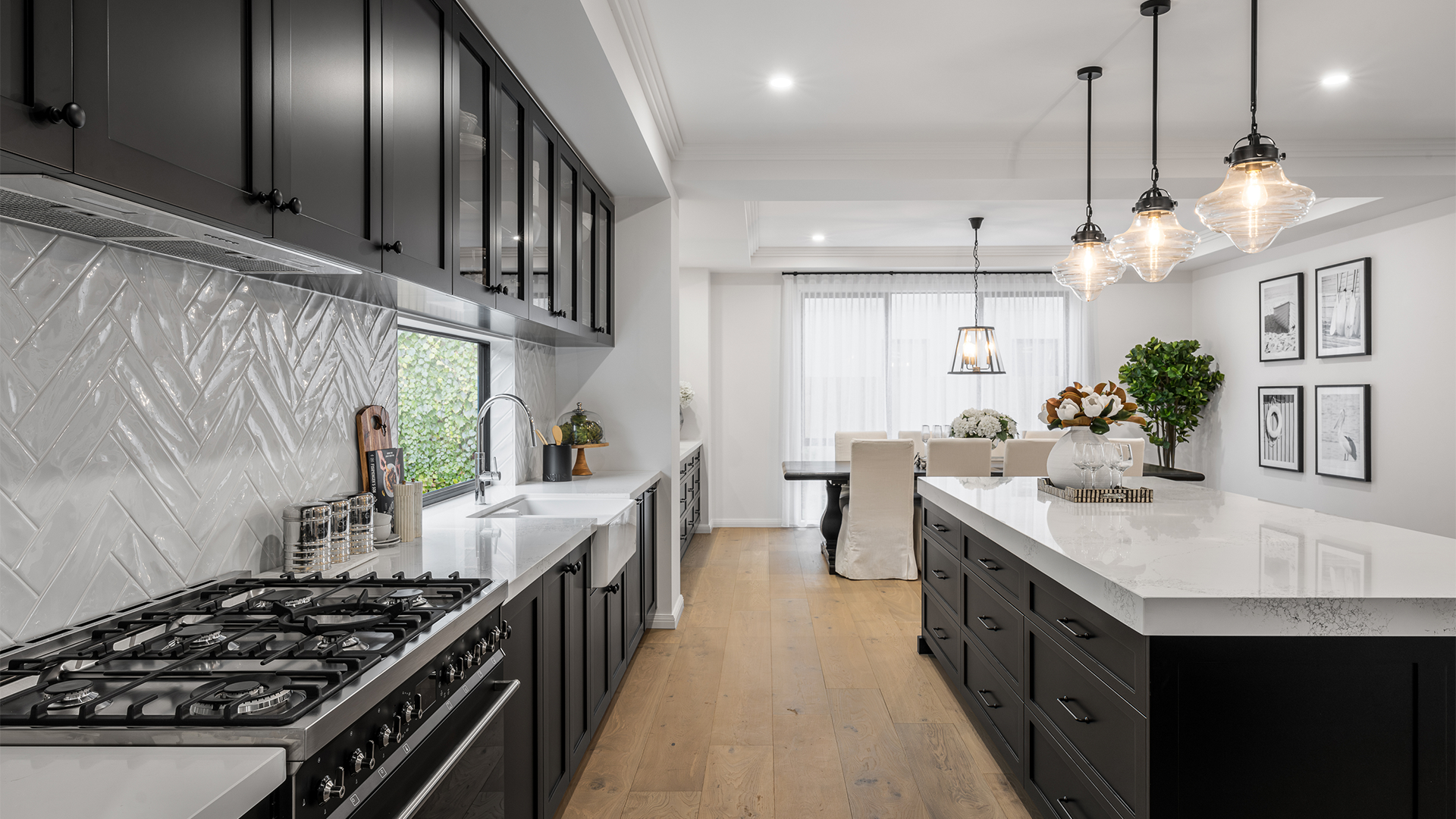 PORTSEA 457 49 Displayed at Woodlea VIC 06