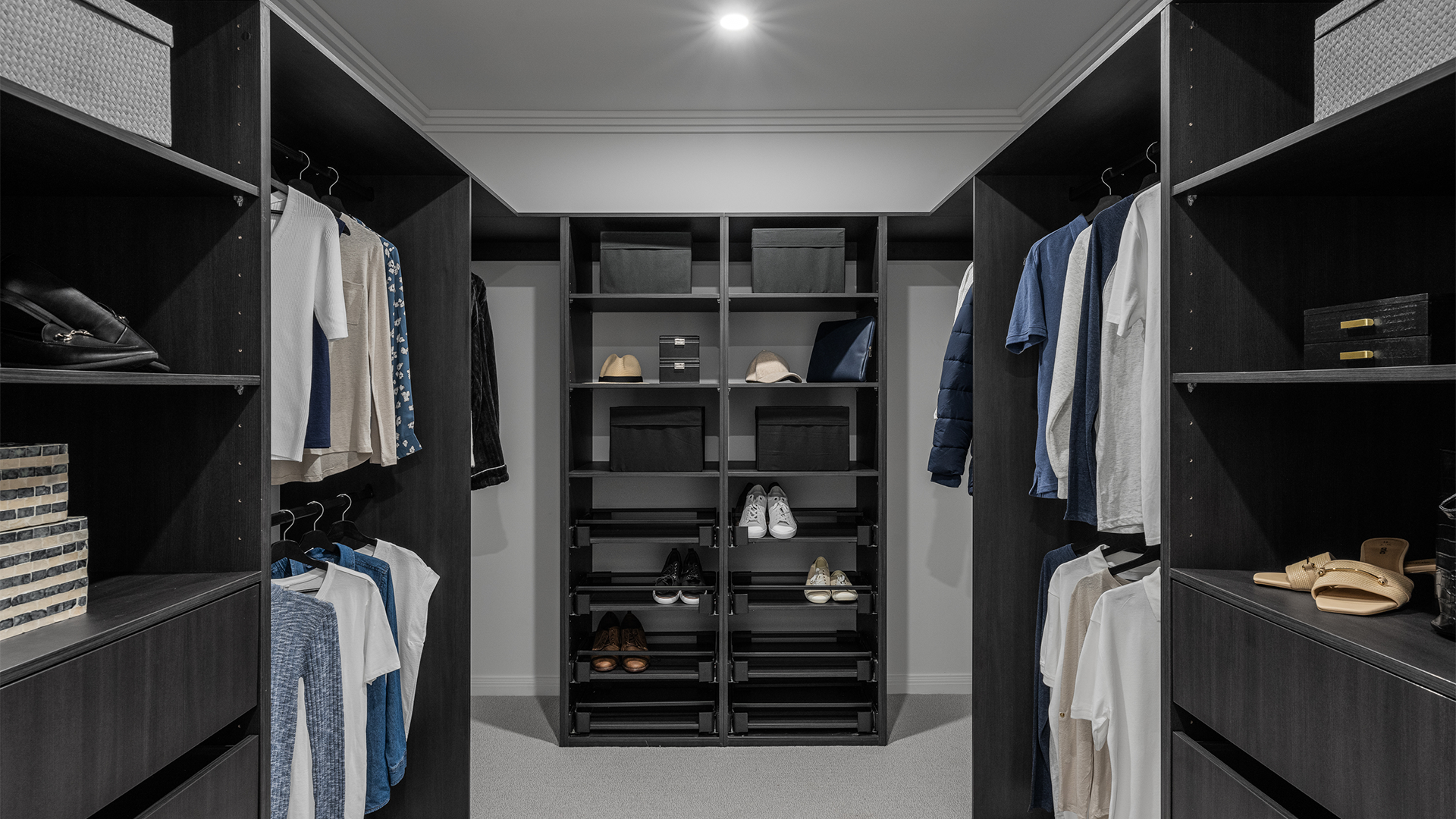 PORTSEA 457 49 Displayed at Woodlea VIC 12