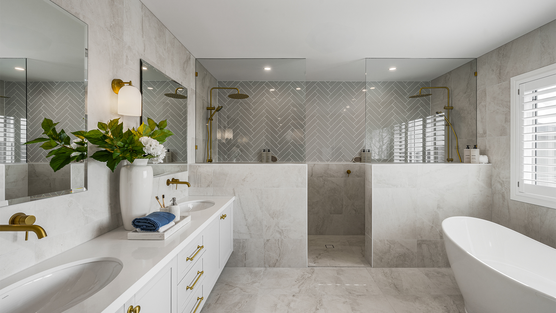 PORTSEA 554 60 Displayed at Meridian VIC 03