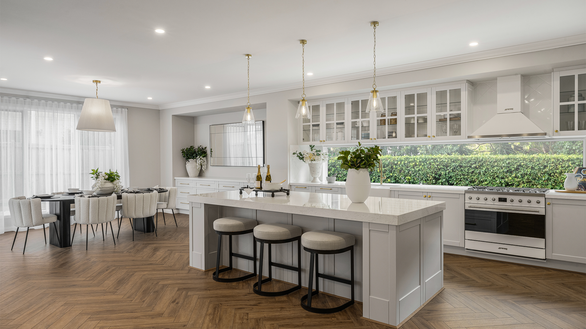 PORTSEA 554 60 Displayed at Meridian VIC 09