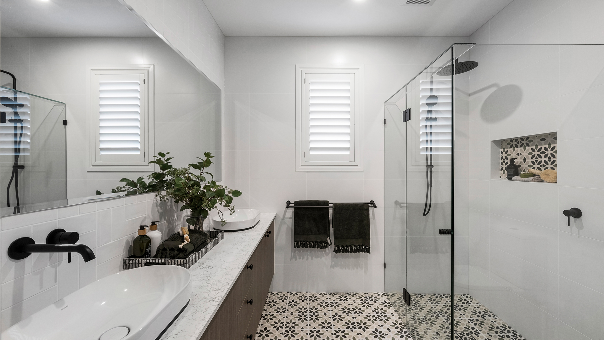 RIPPLEBROOK 235 26 Ferntree Ridge VIC 02