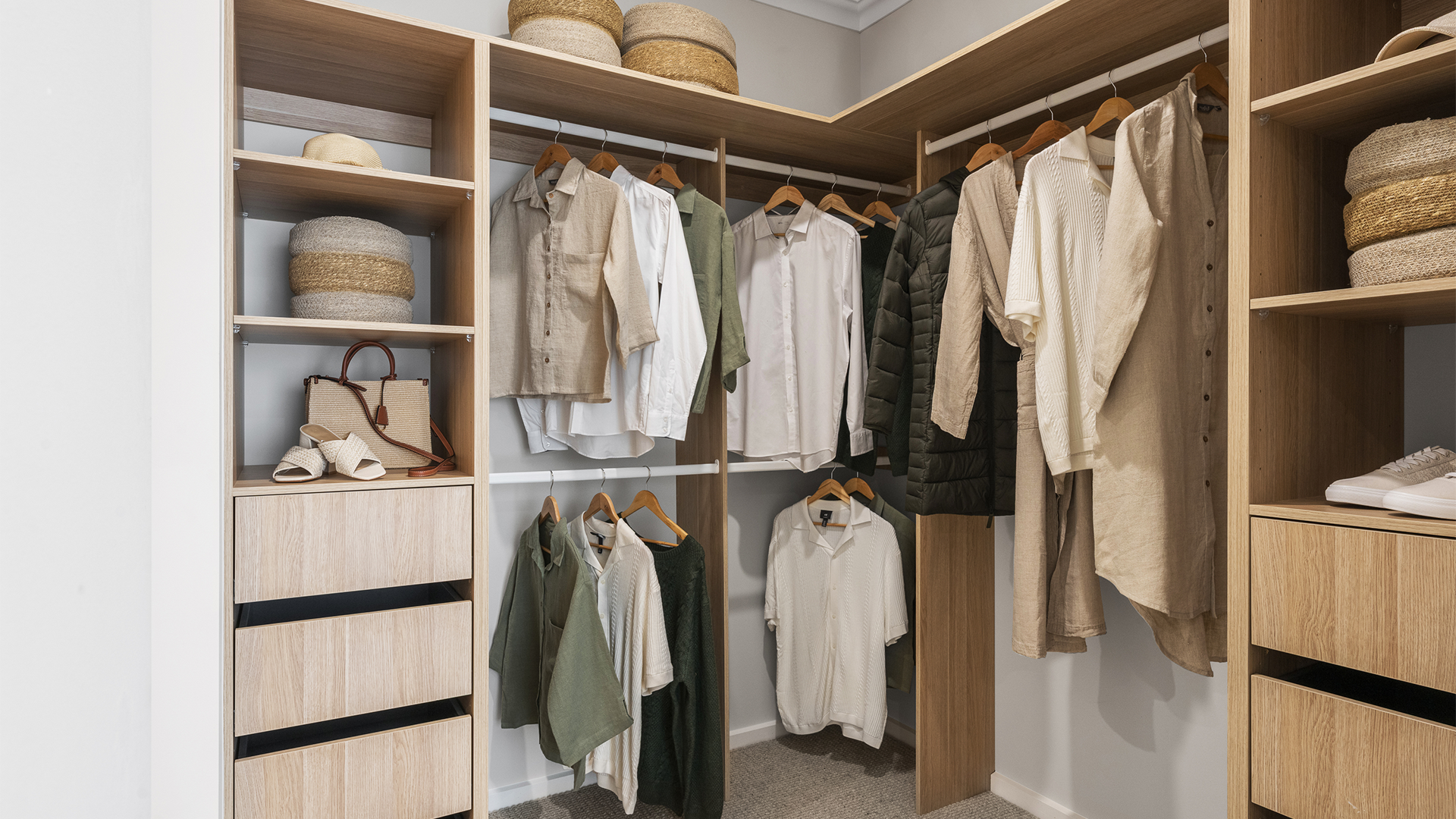 RIPPLEBROOK 235 26 Displayed at Woodly VIC 11