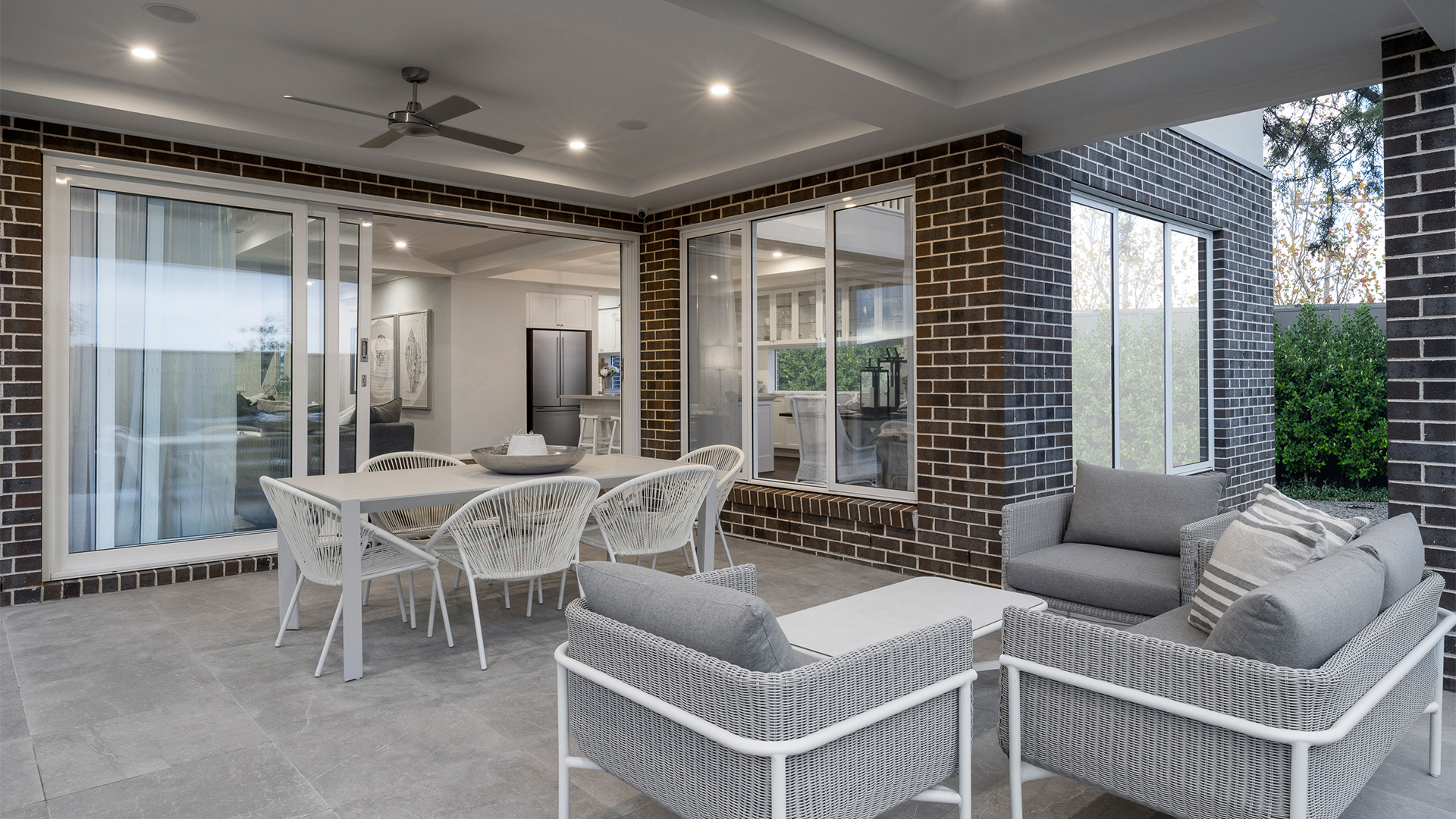 SORRENTO 398 43 Displayed at Everley VIC 01