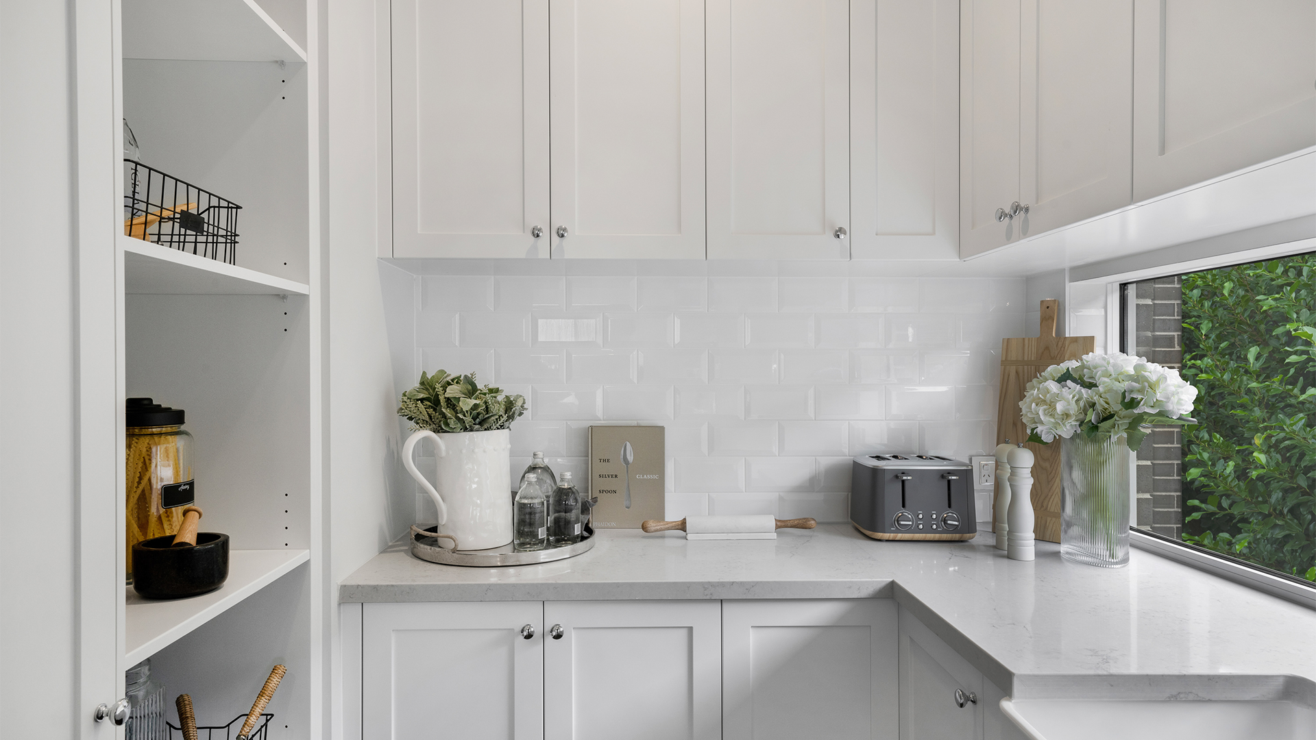 SORRENTO 398 43 Displayed at Everley VIC 09