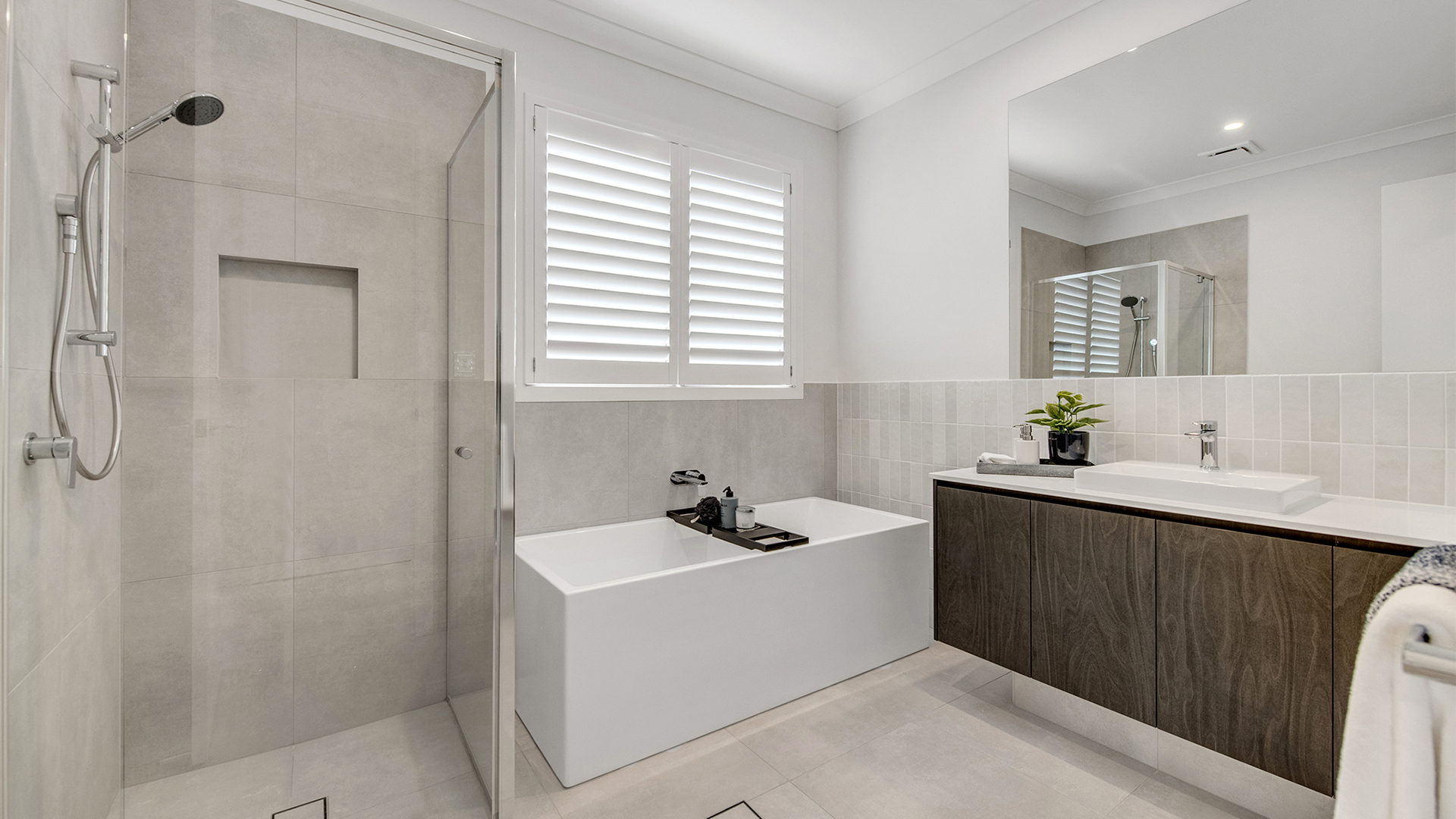 STRADBROKE 237 Displayed at Yarrabilba QLD 01