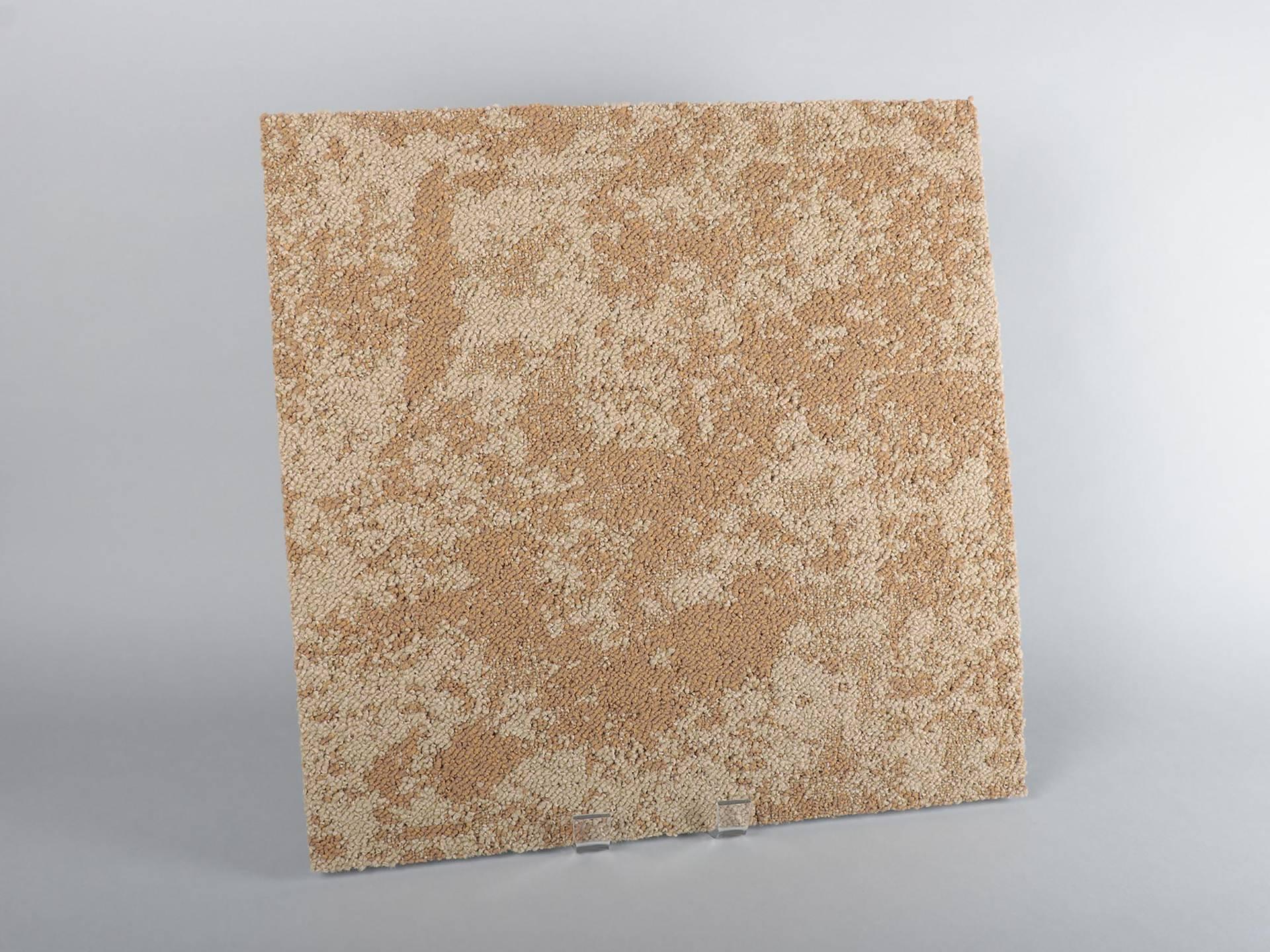 Interface carpet tile, Sand