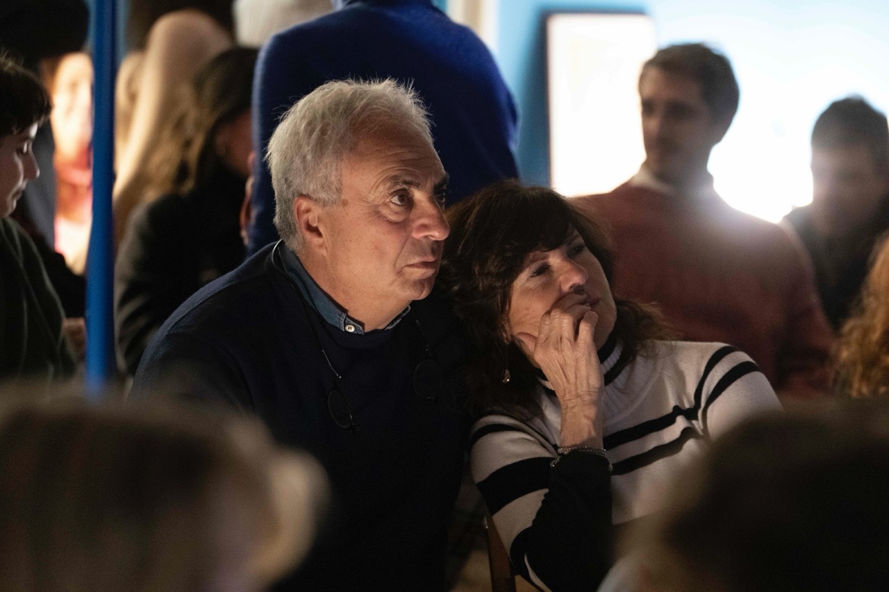 A couple watching a film at the VVV residency screening.