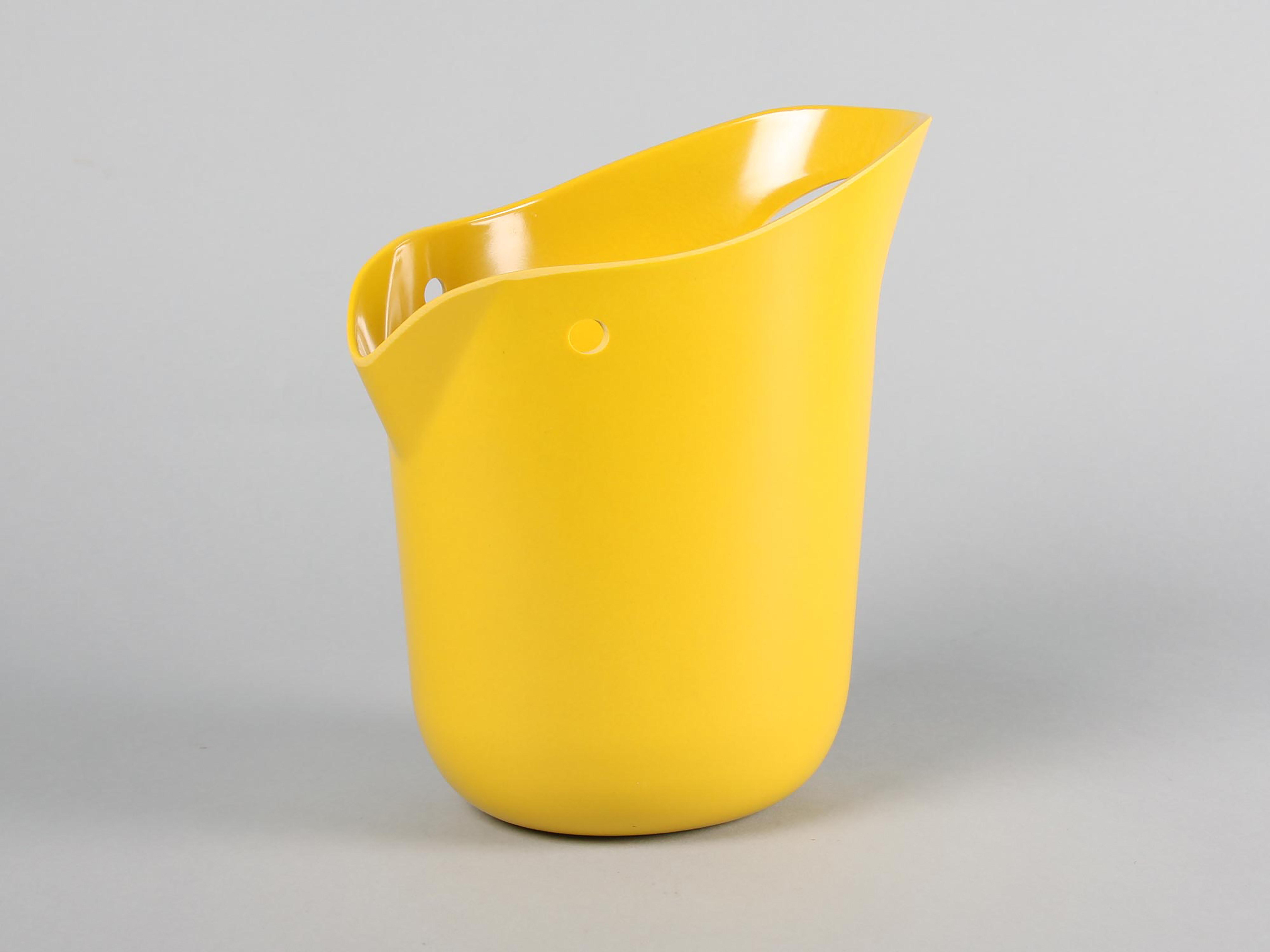 Animo Water bucket