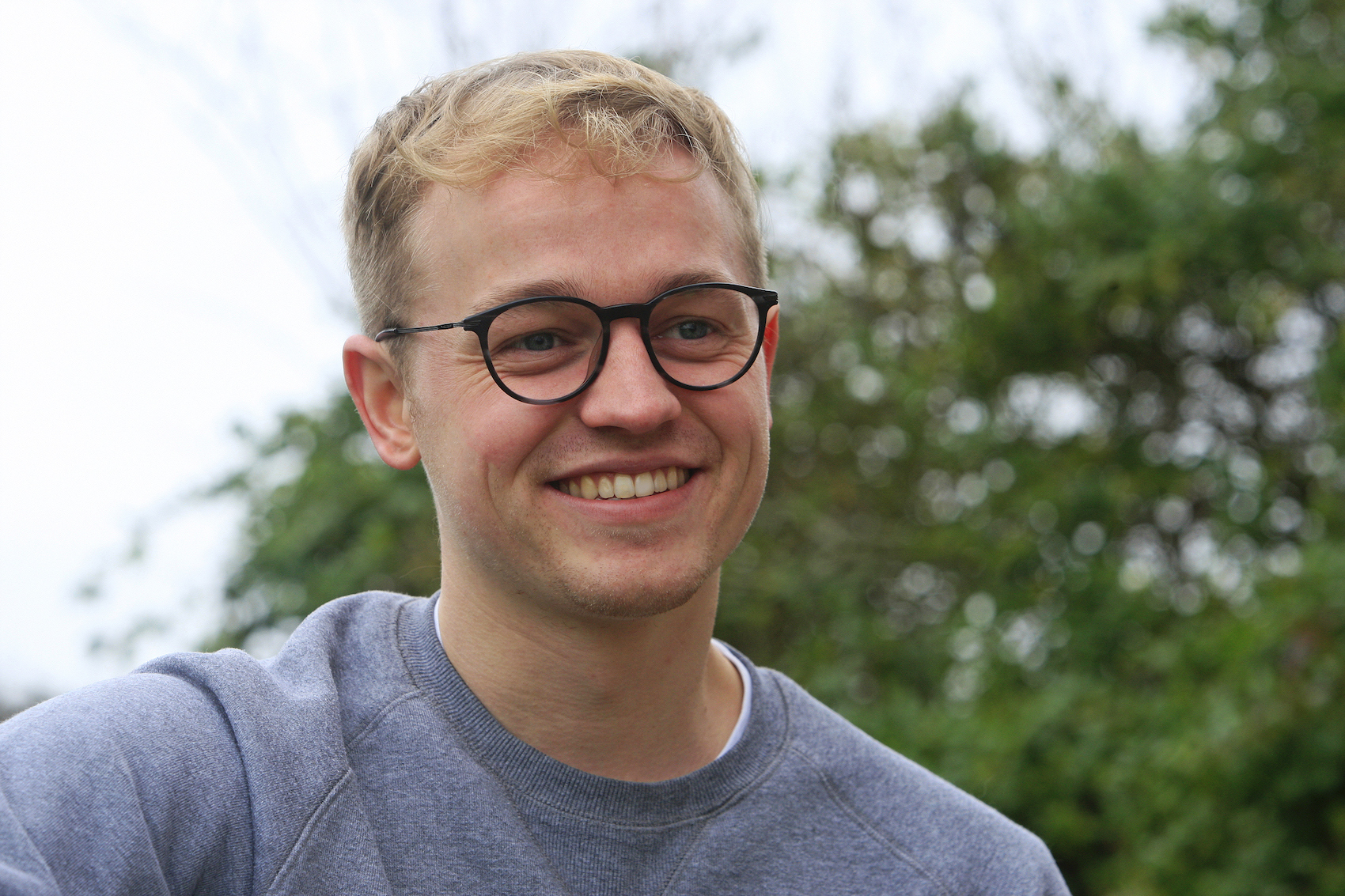 Alex Sears headshot