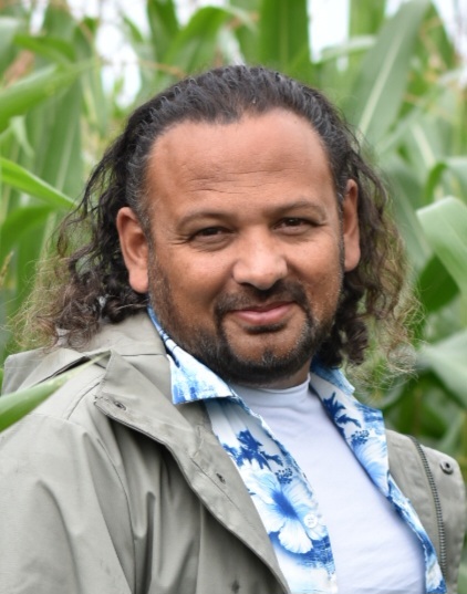 Headshot for D Ramdharry
