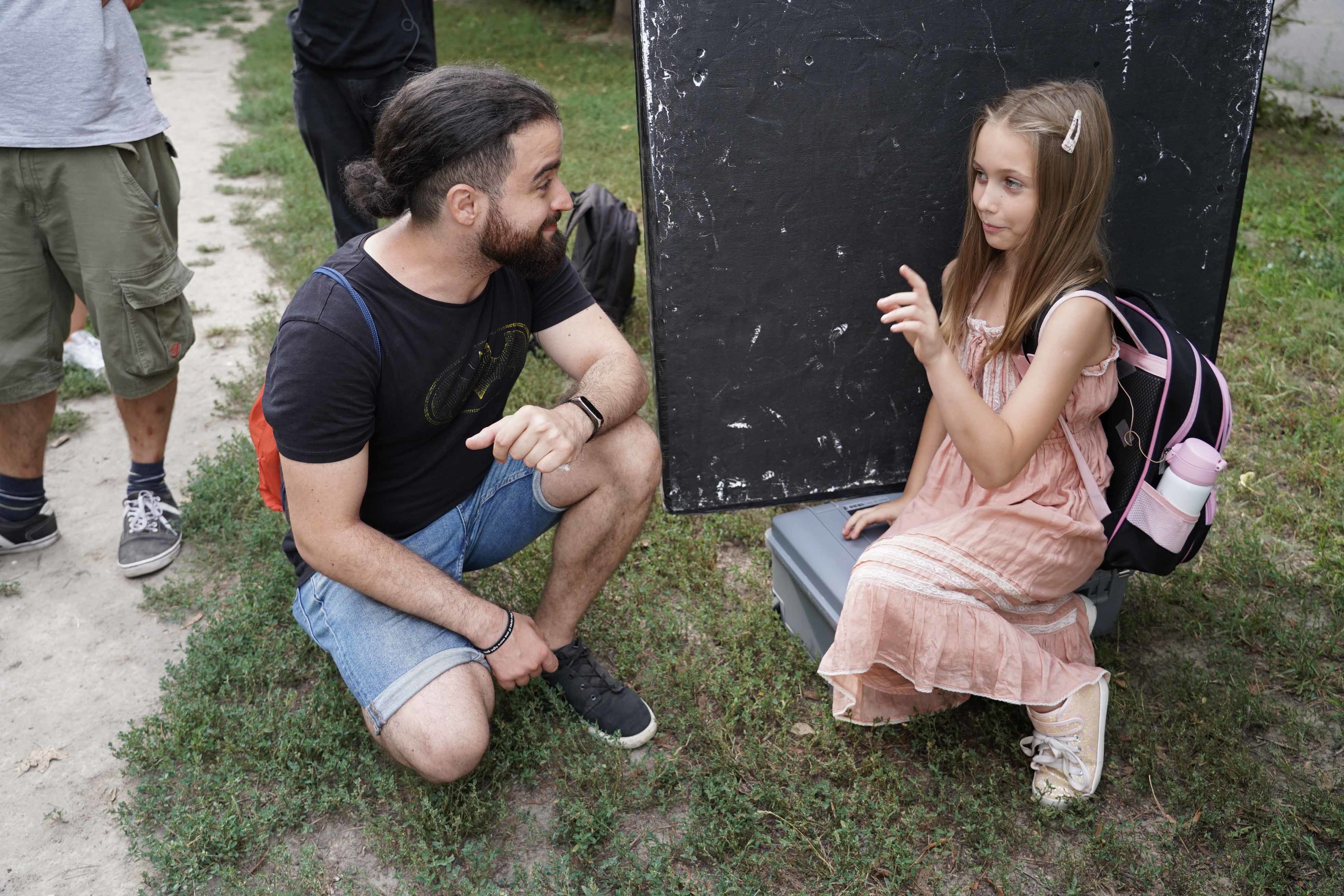 MA Film Practice alumni Peter Engelmann directs a young actor for Triangle (2020)