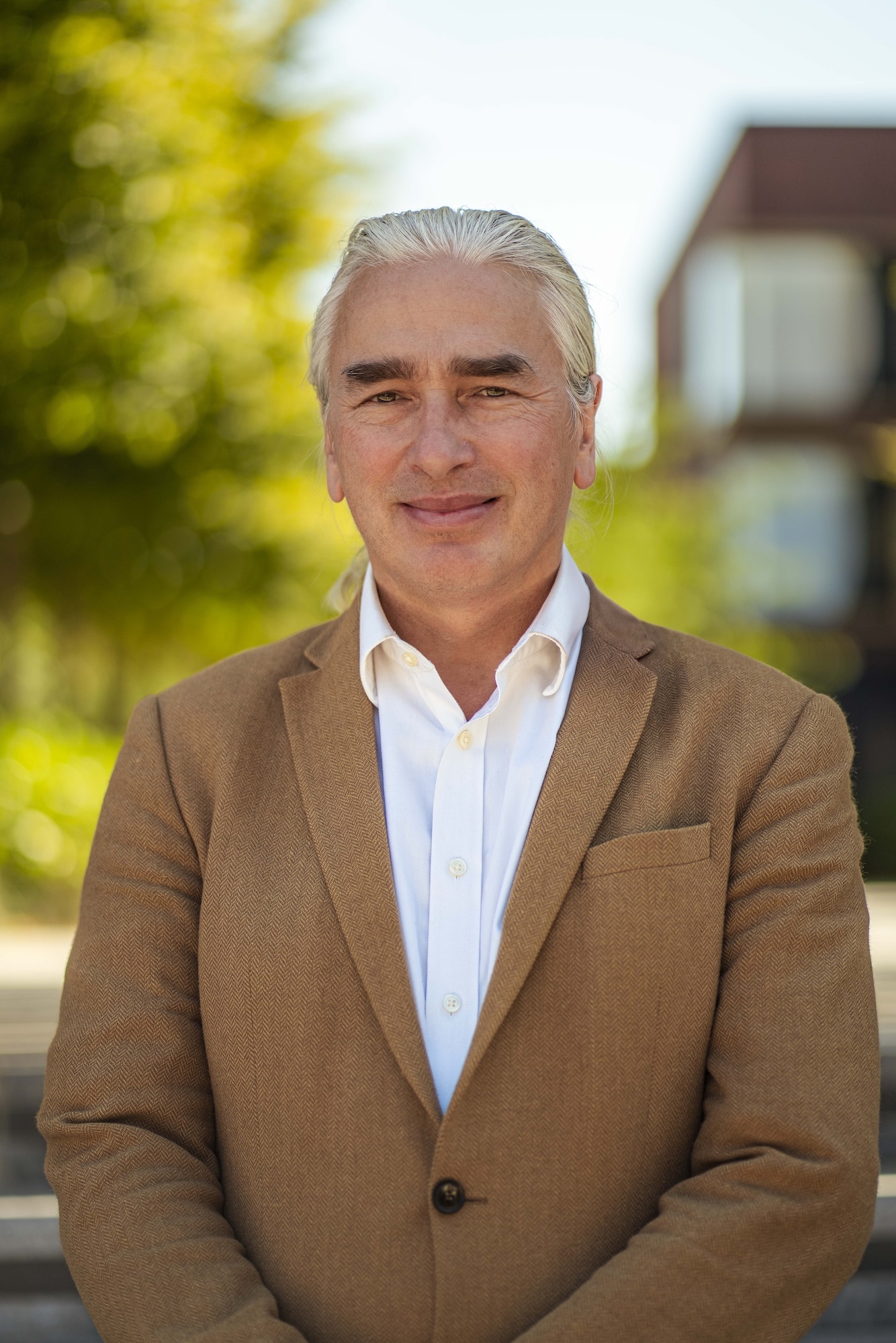 Headshot for Dr K Manwaring