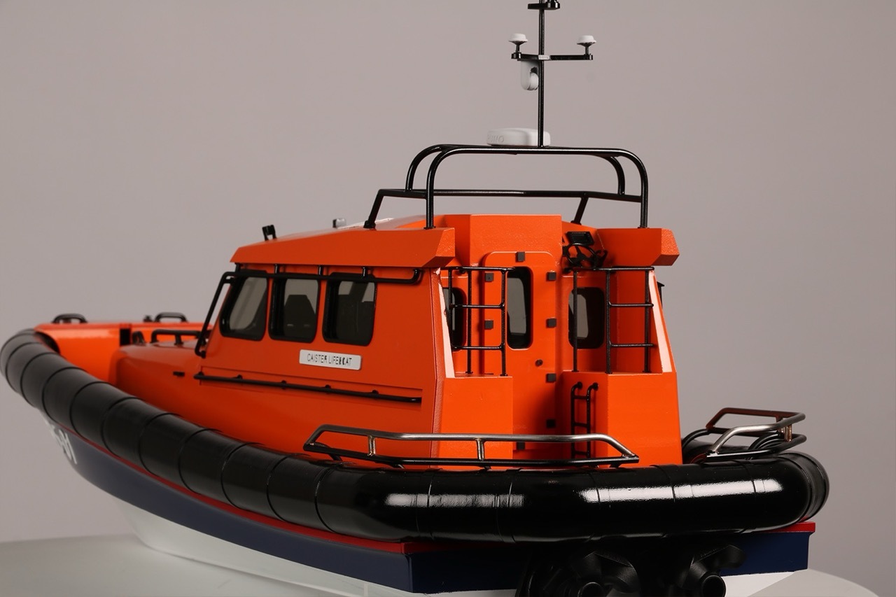 1:20 Scale Lifeboat Product Model.